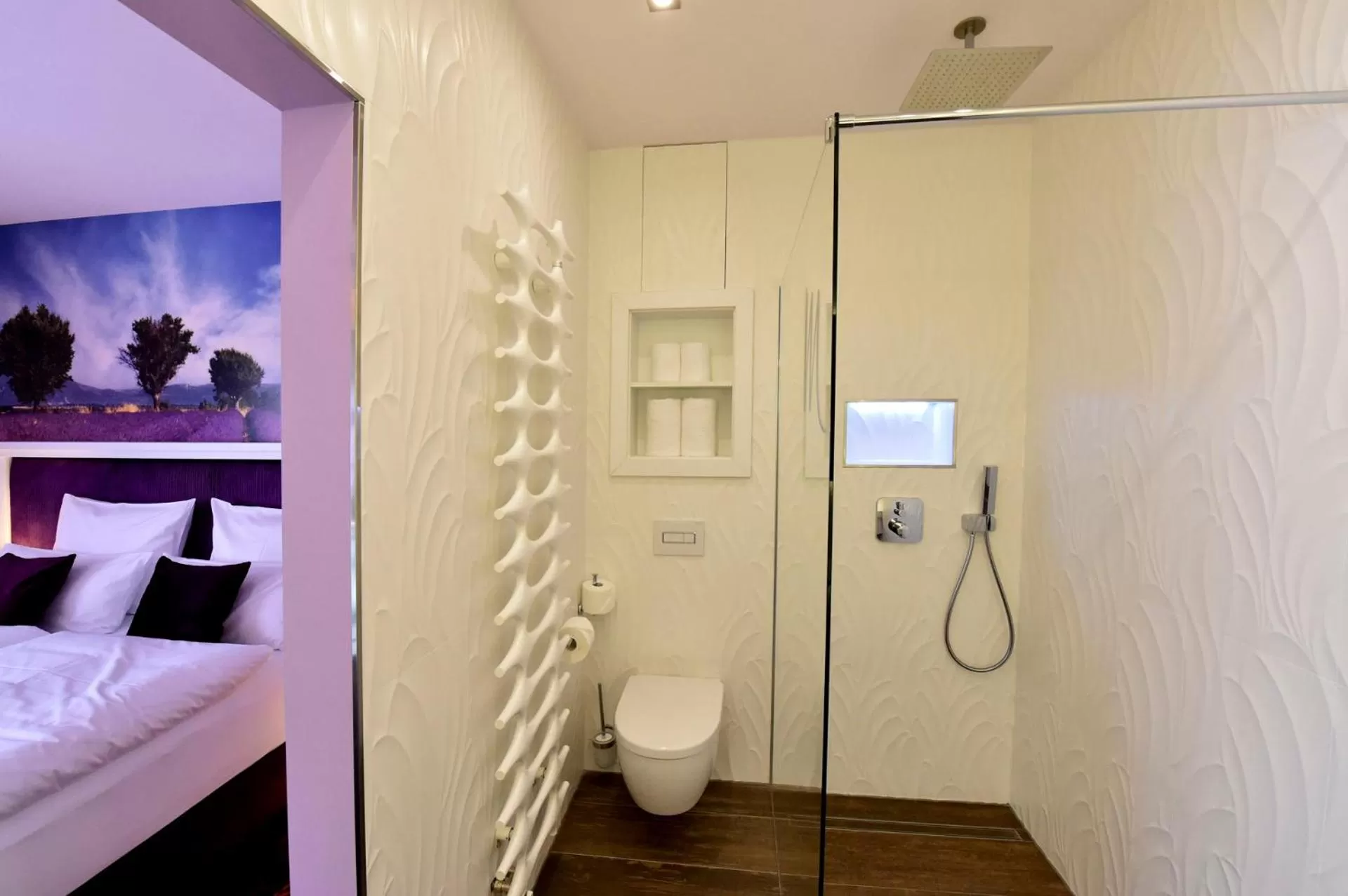 Decorative detail, Bed in MOMENTS Boutique Hotel