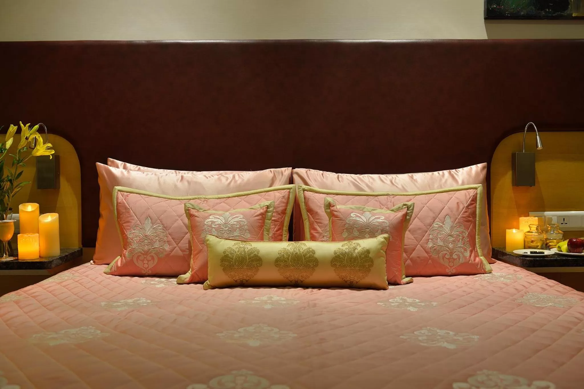 Bed in Vivanta Vadodara