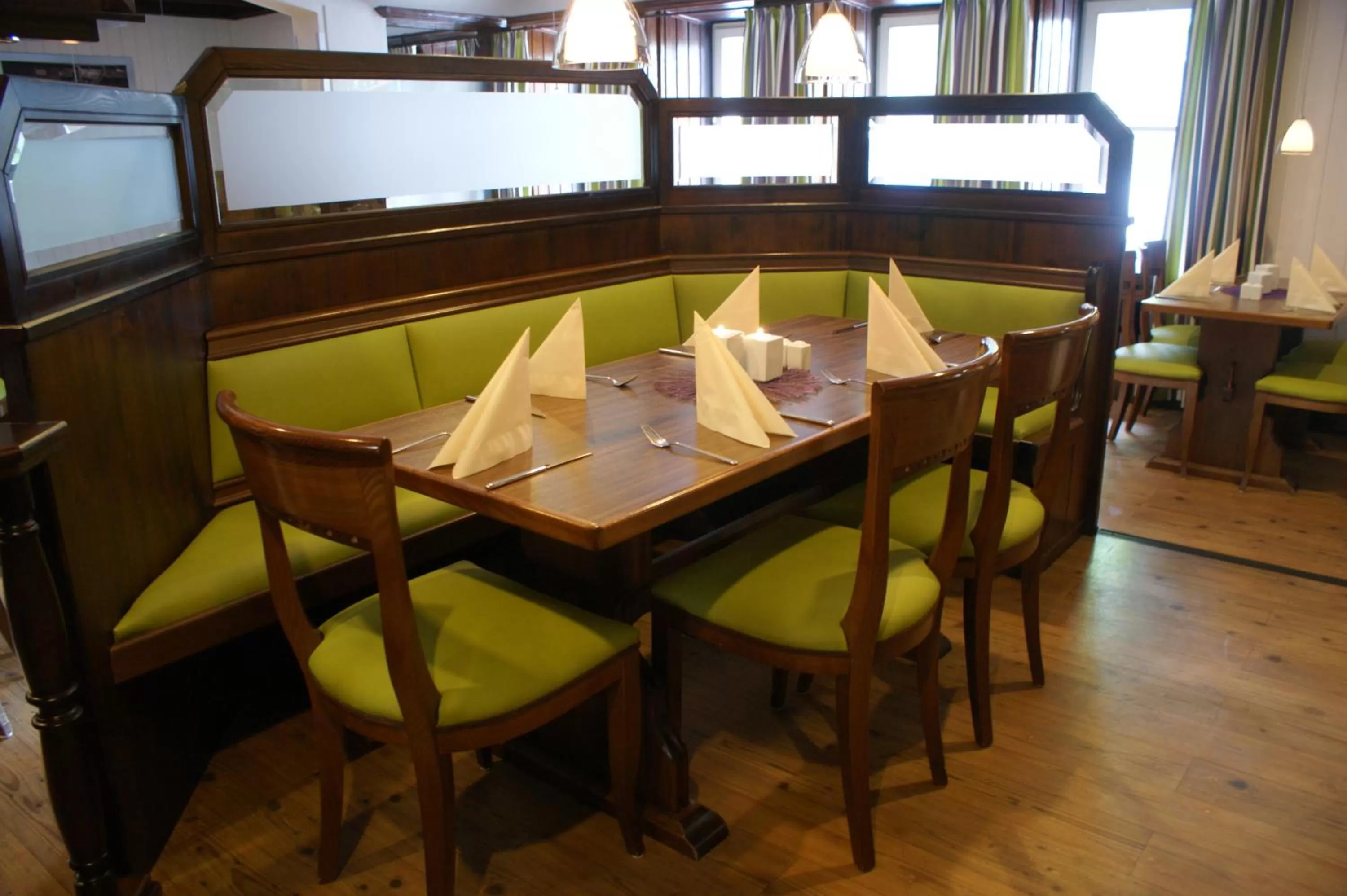 Restaurant/places to eat in Hotel am See