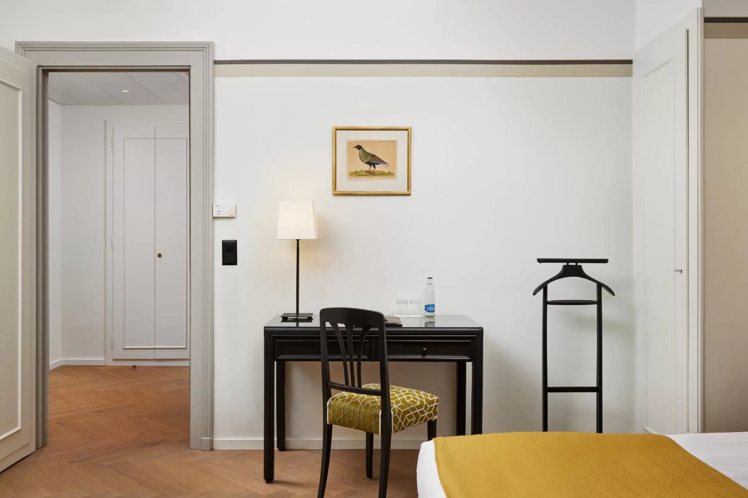 Bedroom, Bed in Hotel Victoria