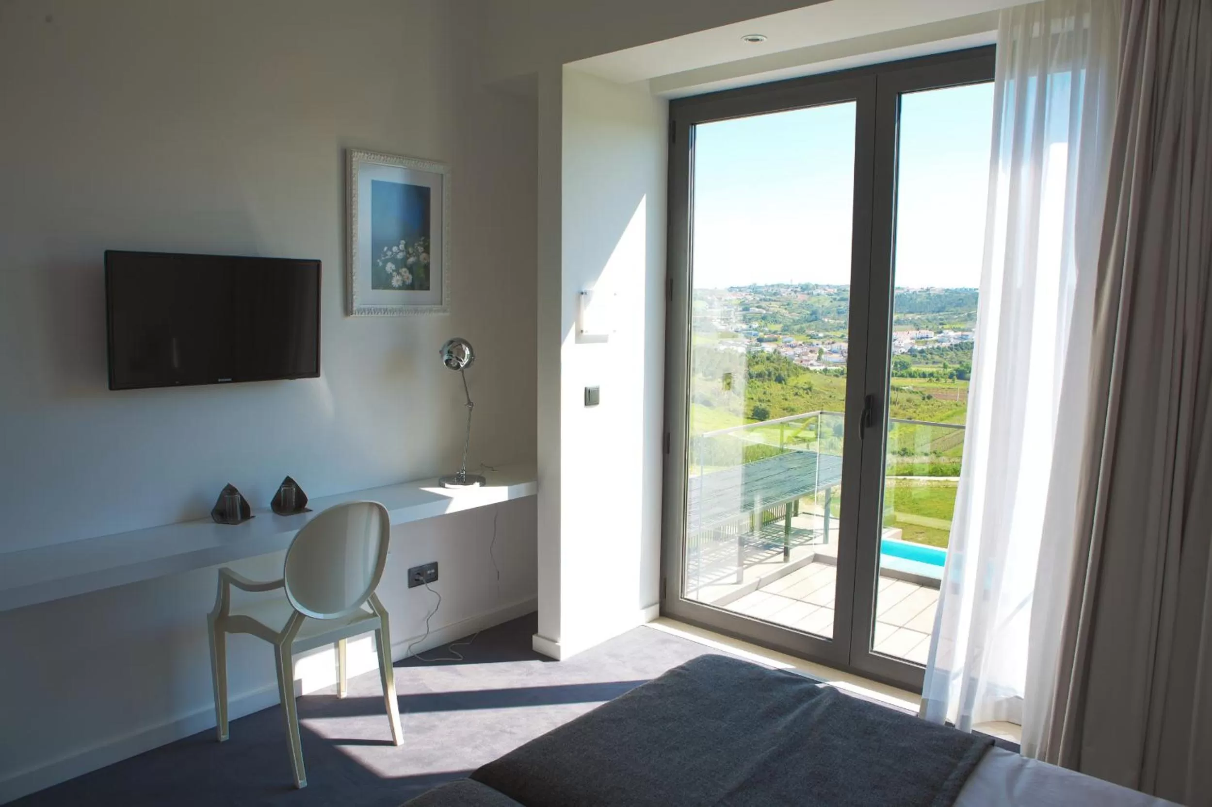 View (from property/room), Bed in Real Abadia, Congress & Spa Hotel