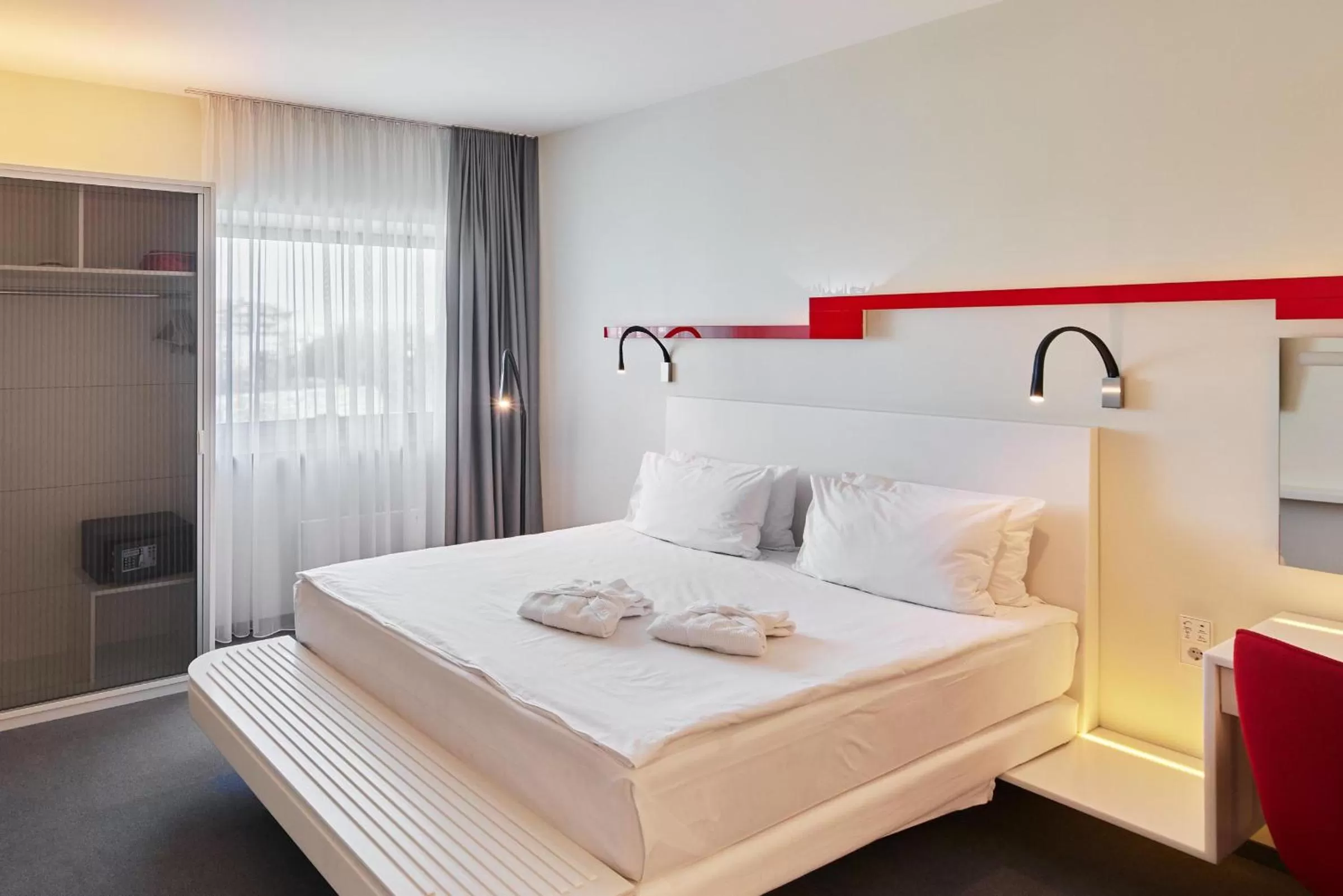 Bed in Holiday Inn Vilnius by IHG