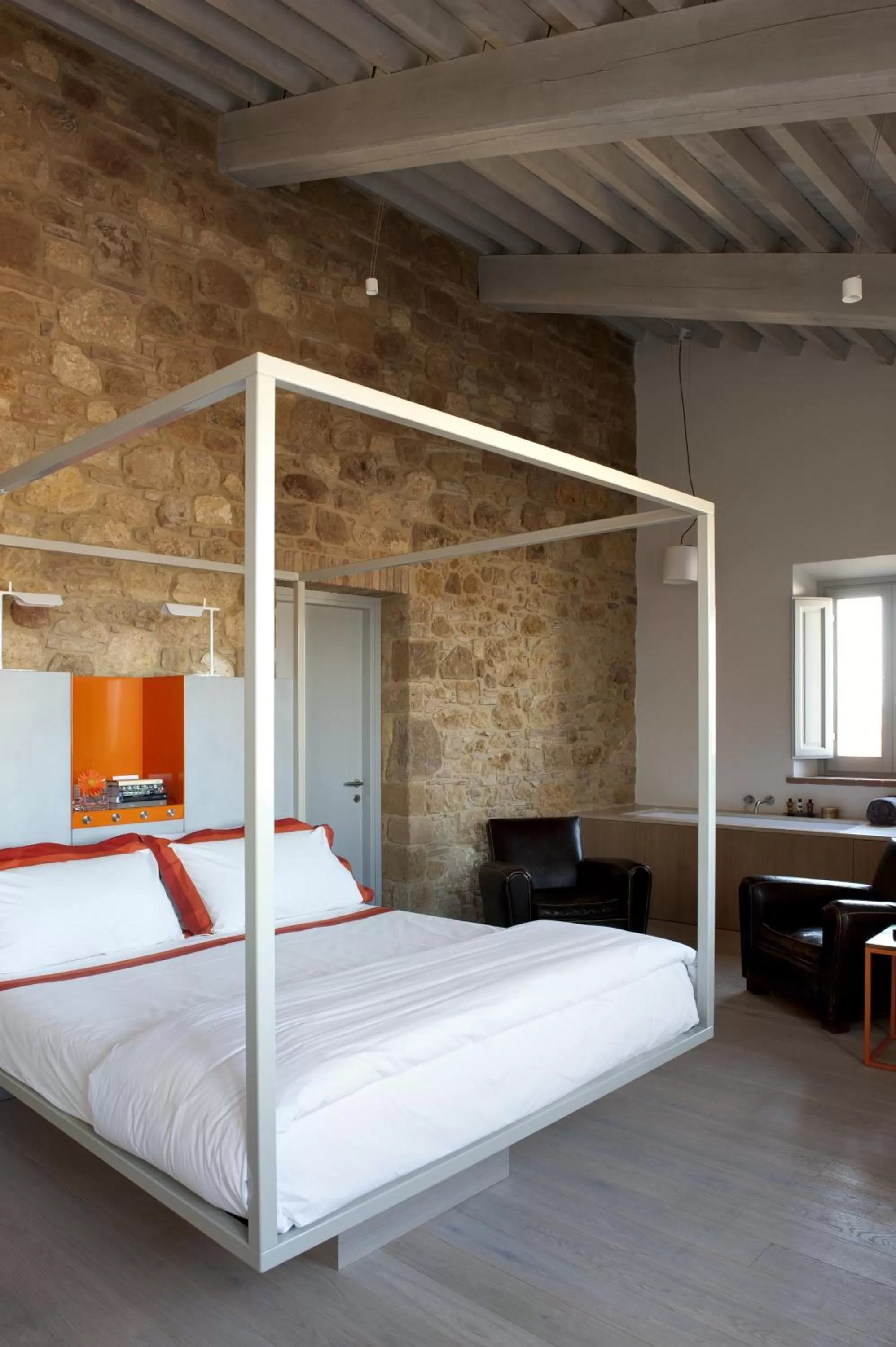 Photo of the whole room, Bed in La Bandita Townhouse