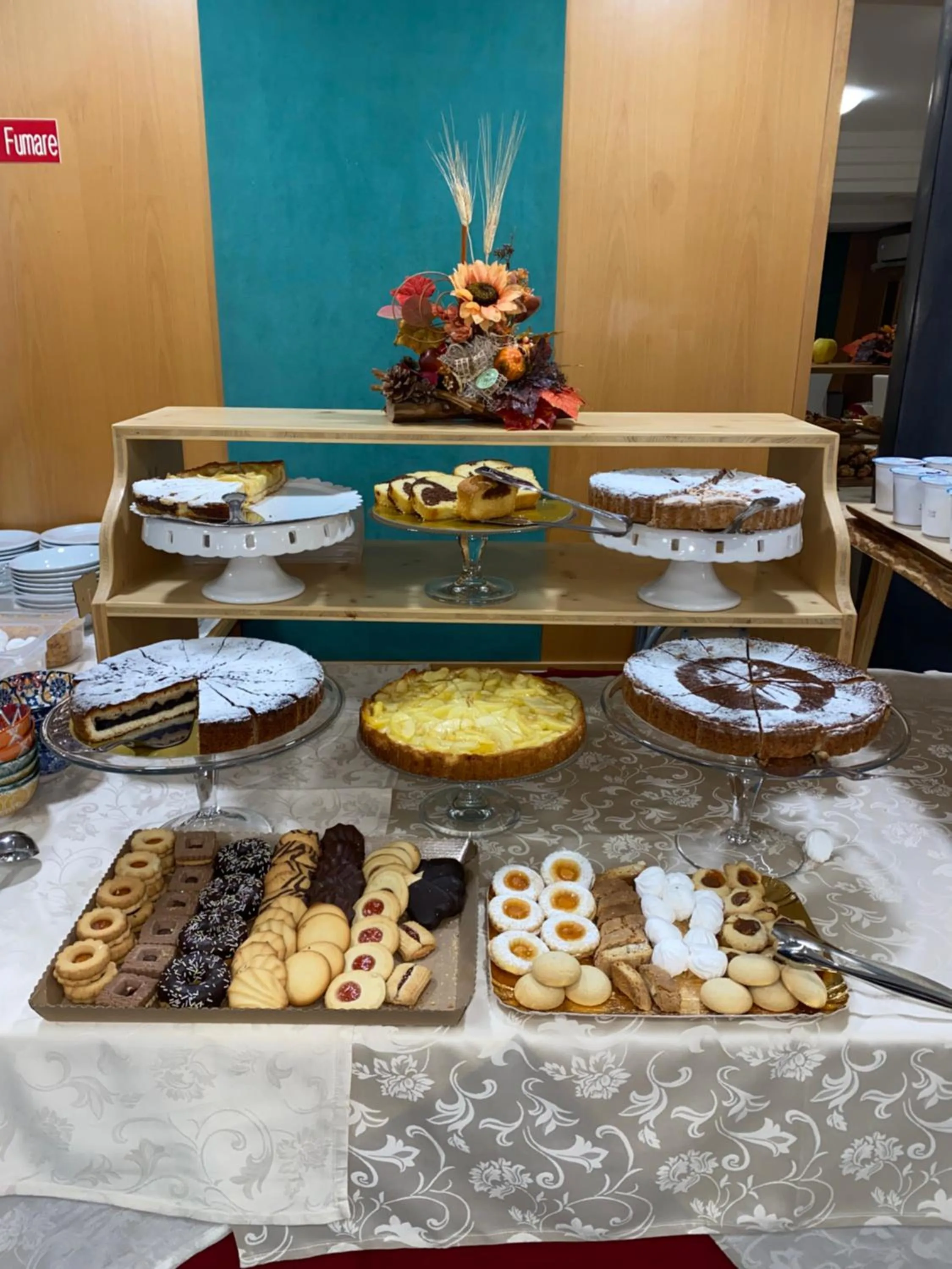 Buffet breakfast in Hotel Casagrande