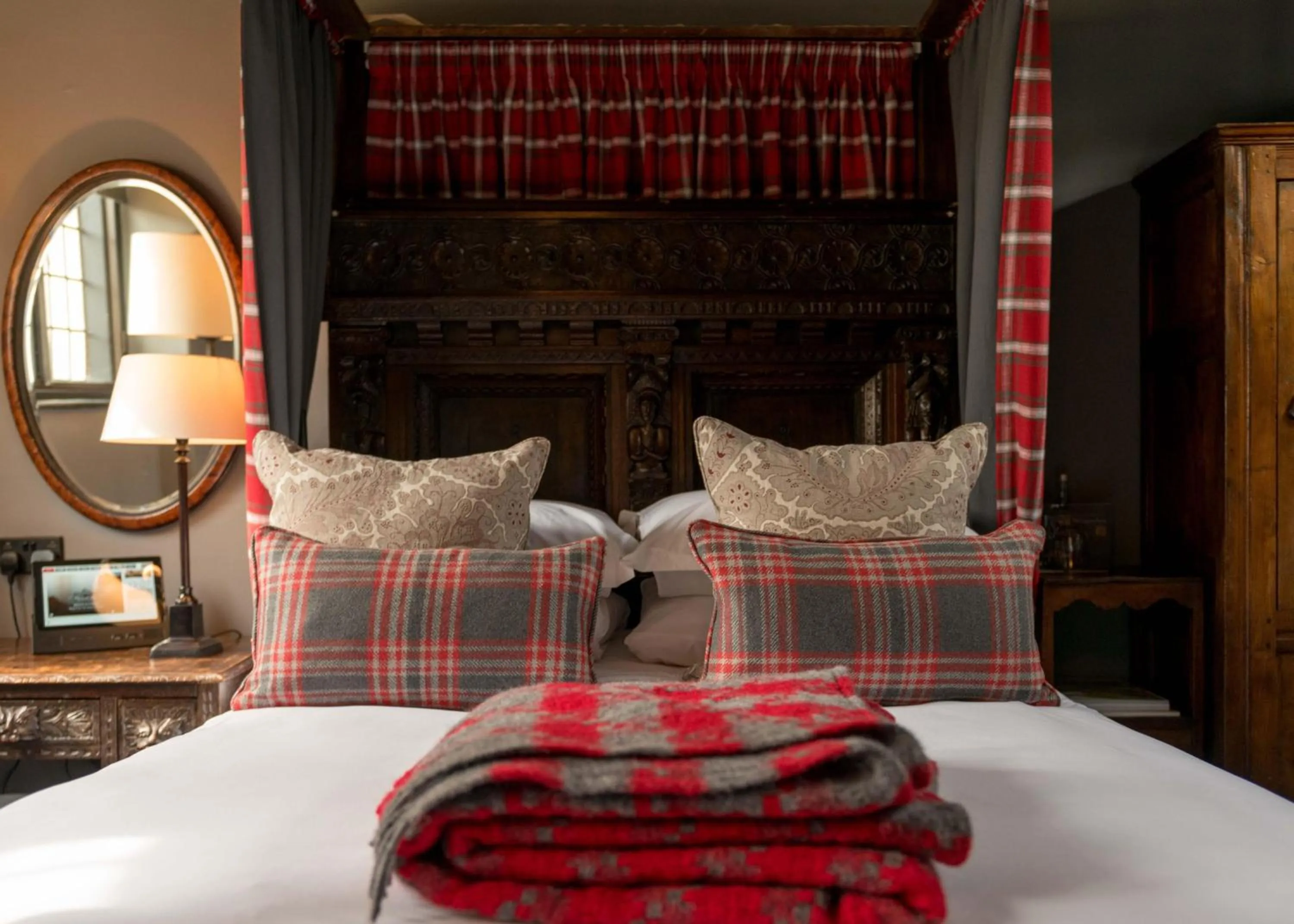 Bed in The Lygon Arms - an Iconic Luxury Hotel