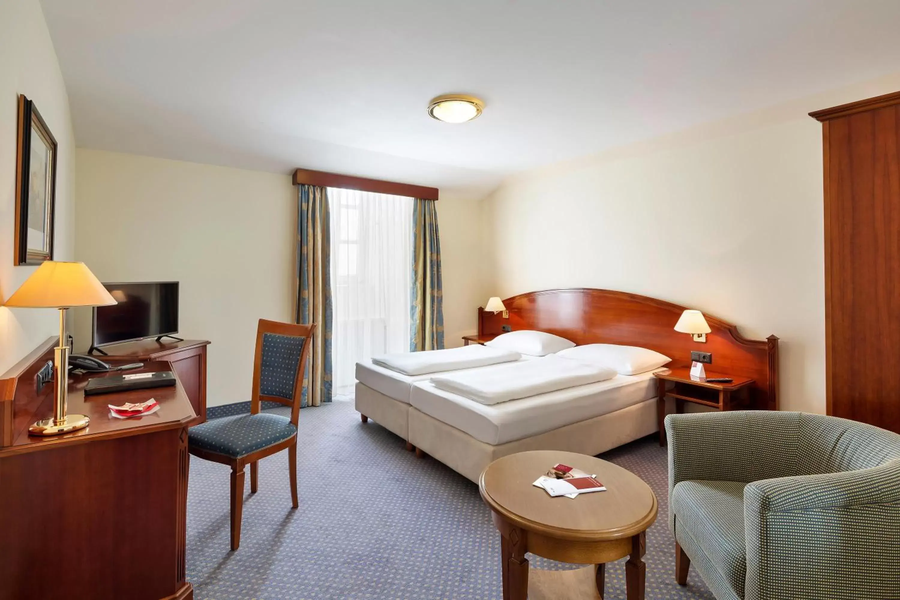 Classic Room in Austria Trend Hotel Schloss Wilhelminenberg Wien Classic Room in Austria Trend Hotel Schloss Wilhelminenberg Wien