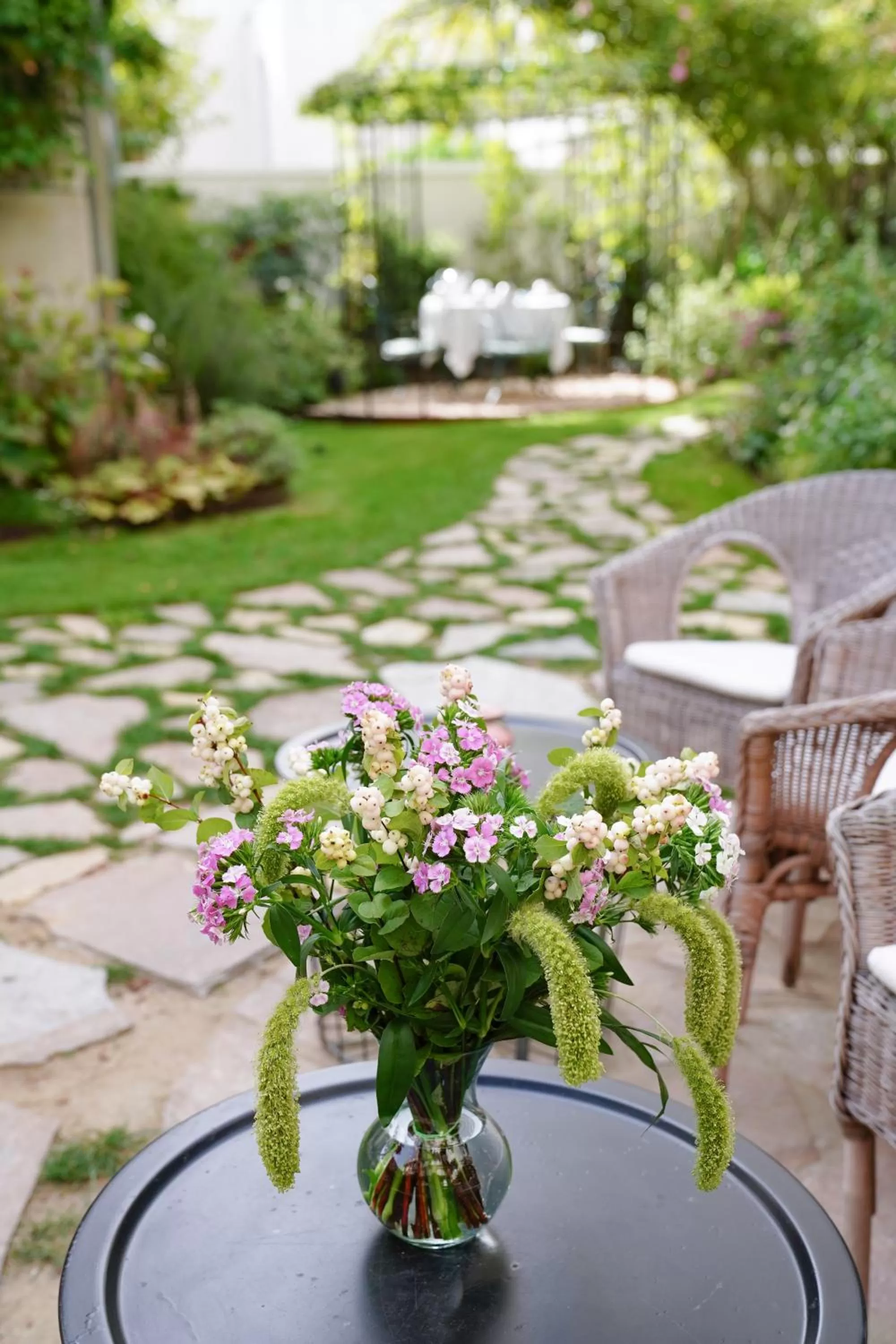 Garden in Villa Escudier Appart-hôtel