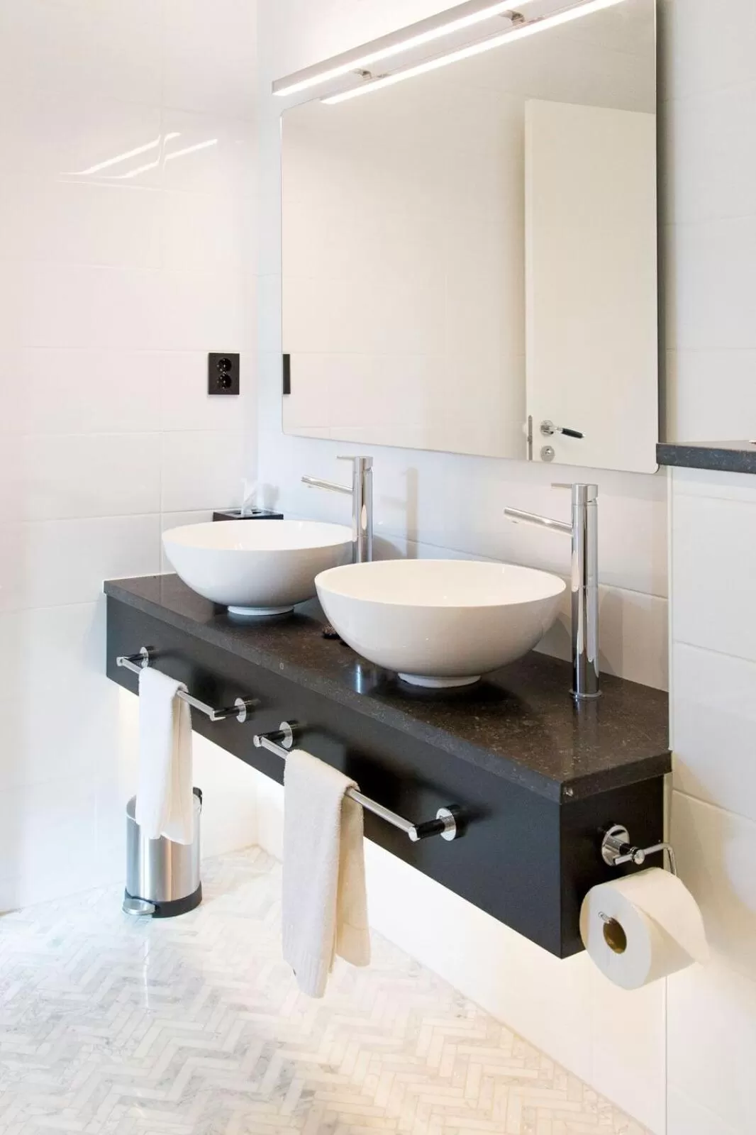 Bathroom in Continental du Sud