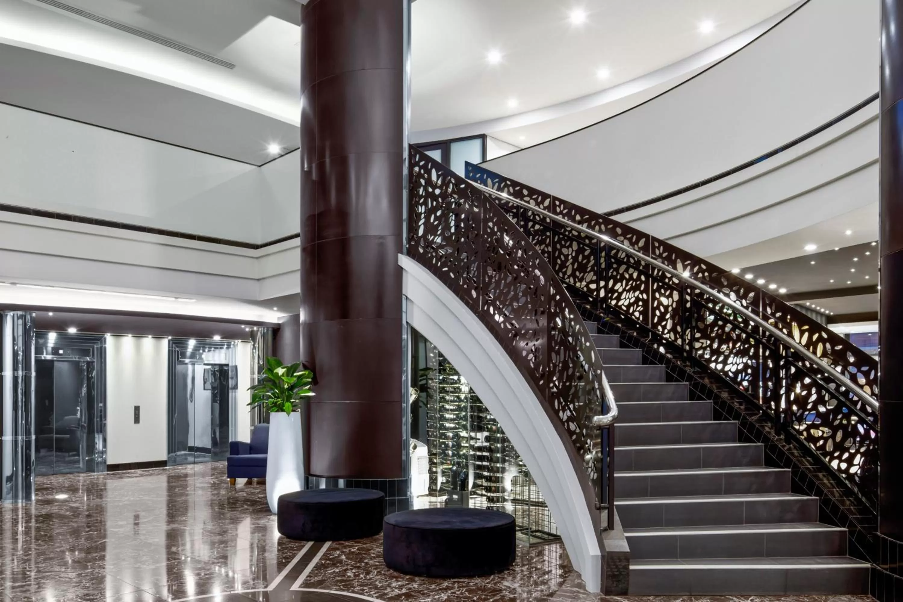 Lobby or reception in Peppers Waymouth Hotel