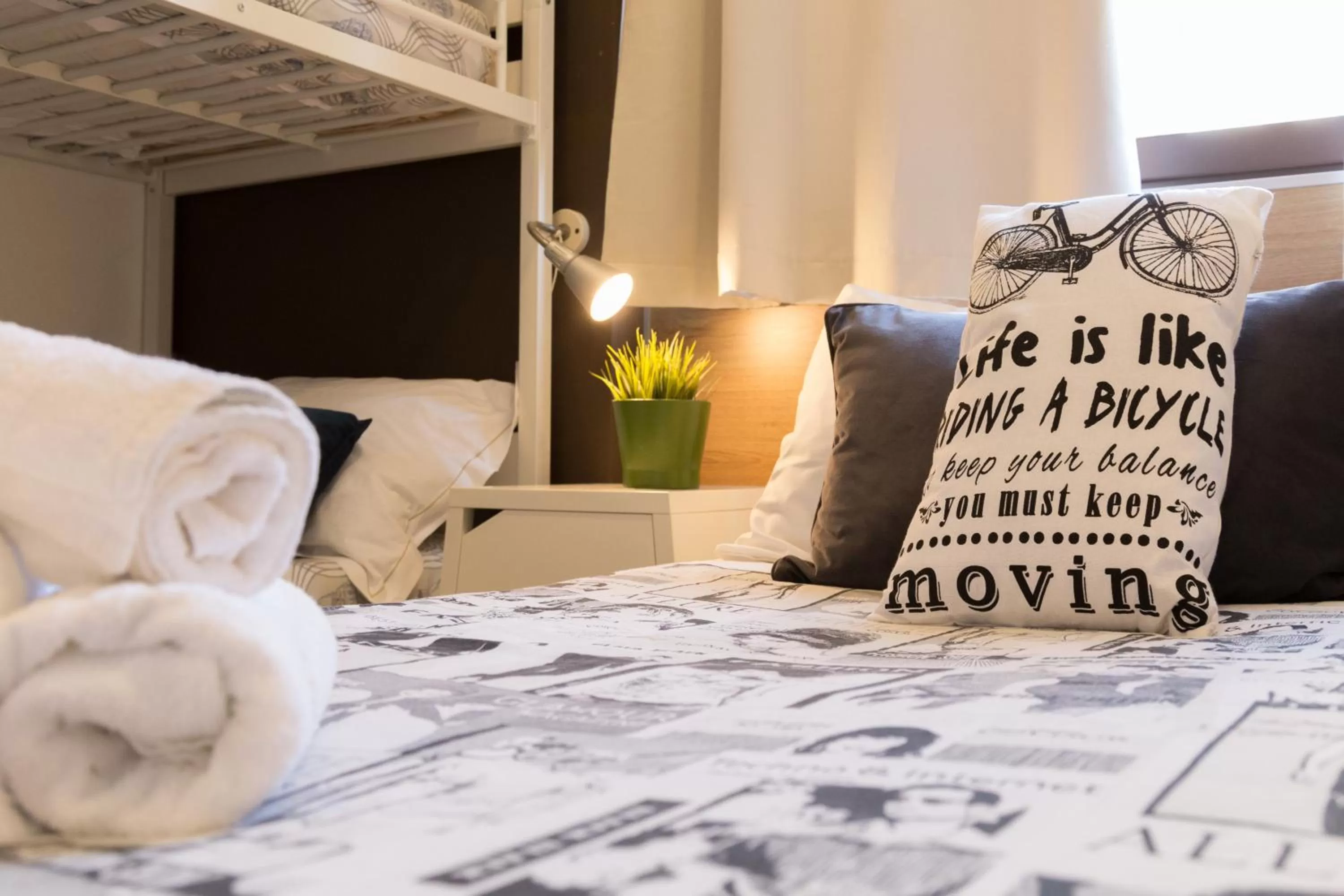 Decorative detail, Bed in B&B Miro Centro Catania