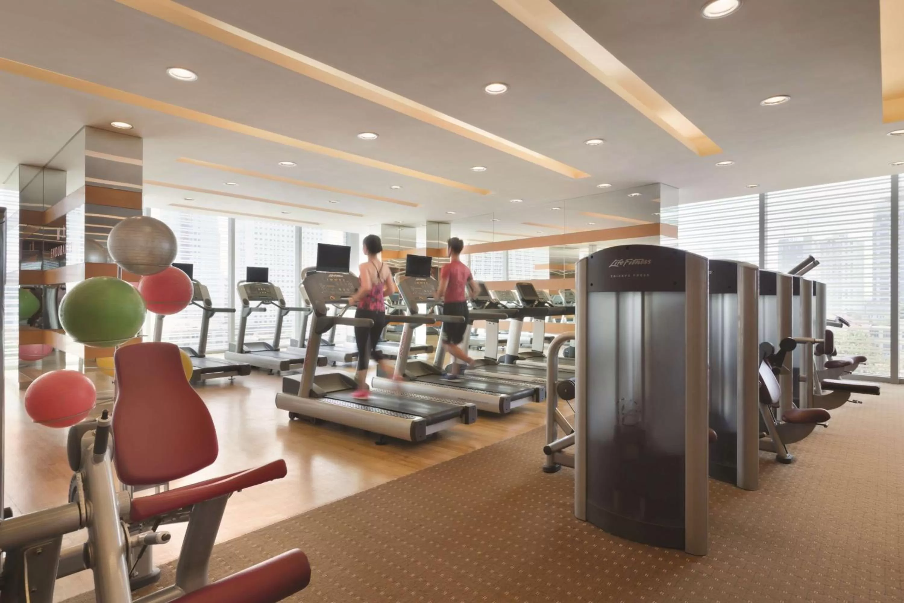 Fitness centre/facilities in Shangri-La Qingdao - May Fourth Square