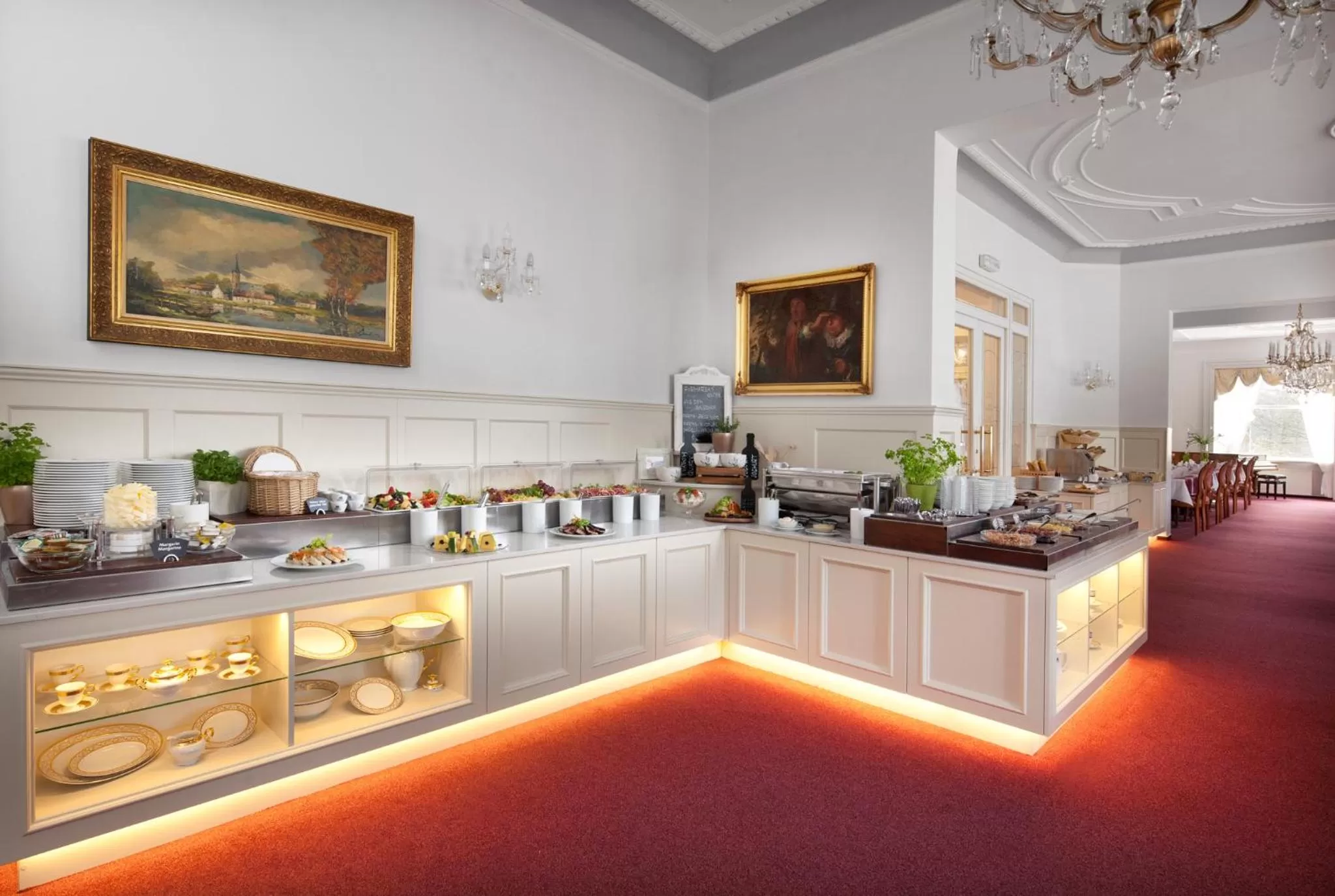 Restaurant/places to eat in Imperial Spa & Kurhotel