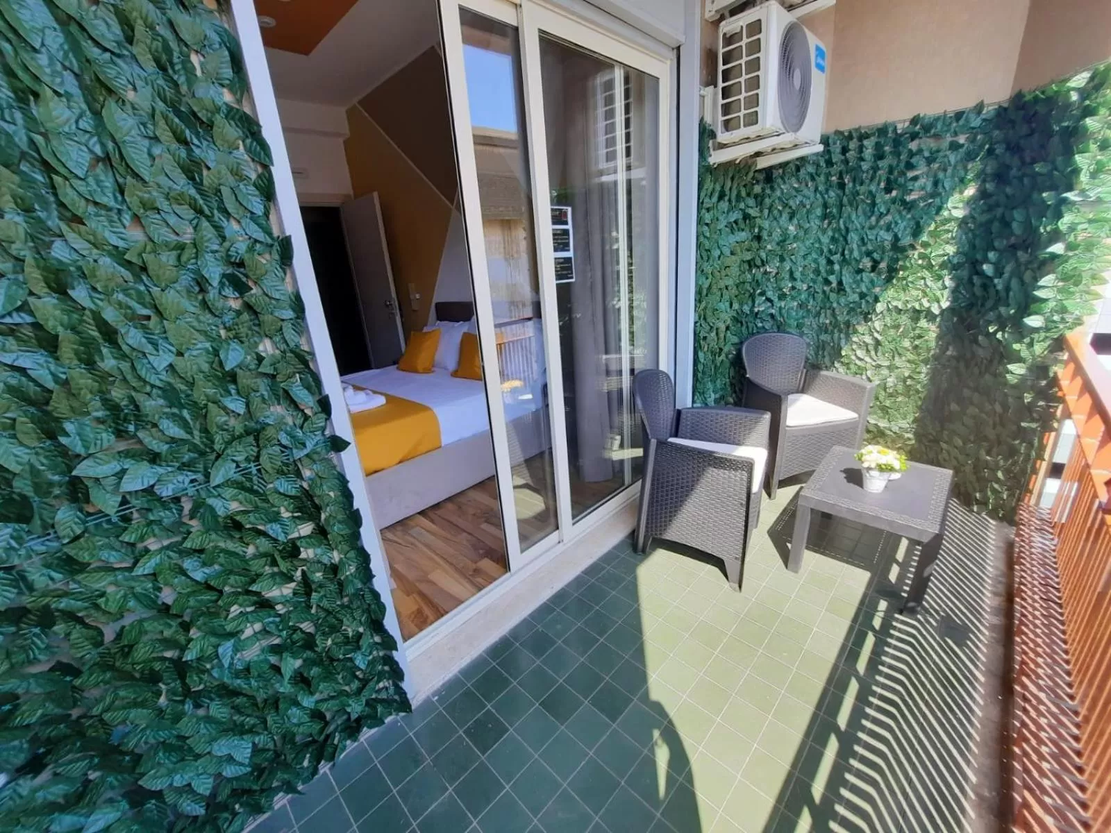 Bed, Balcony/Terrace in U Baruni B&B