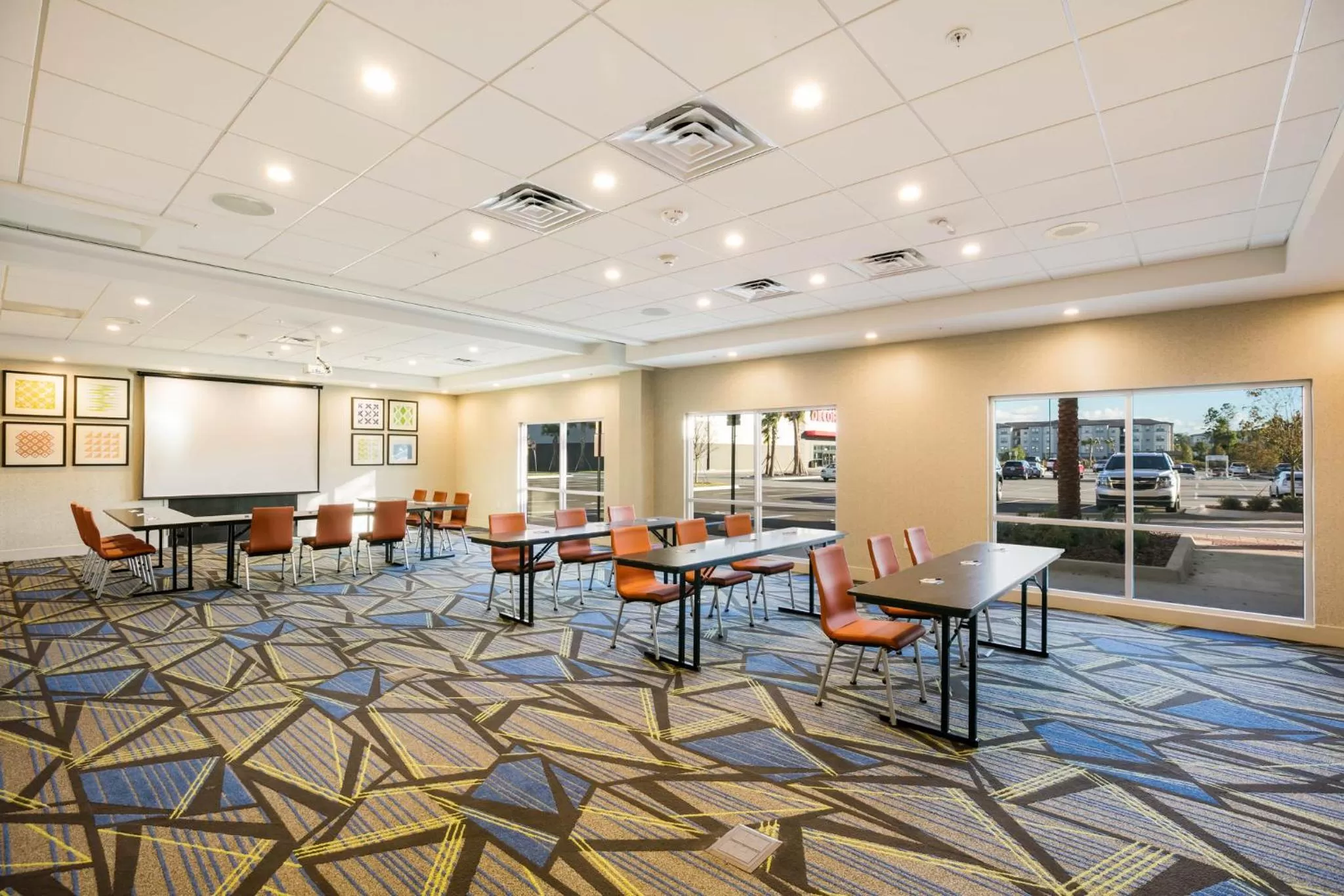 Meeting/conference room in Holiday Inn Express & Suites Jacksonville - Town Center by IHG