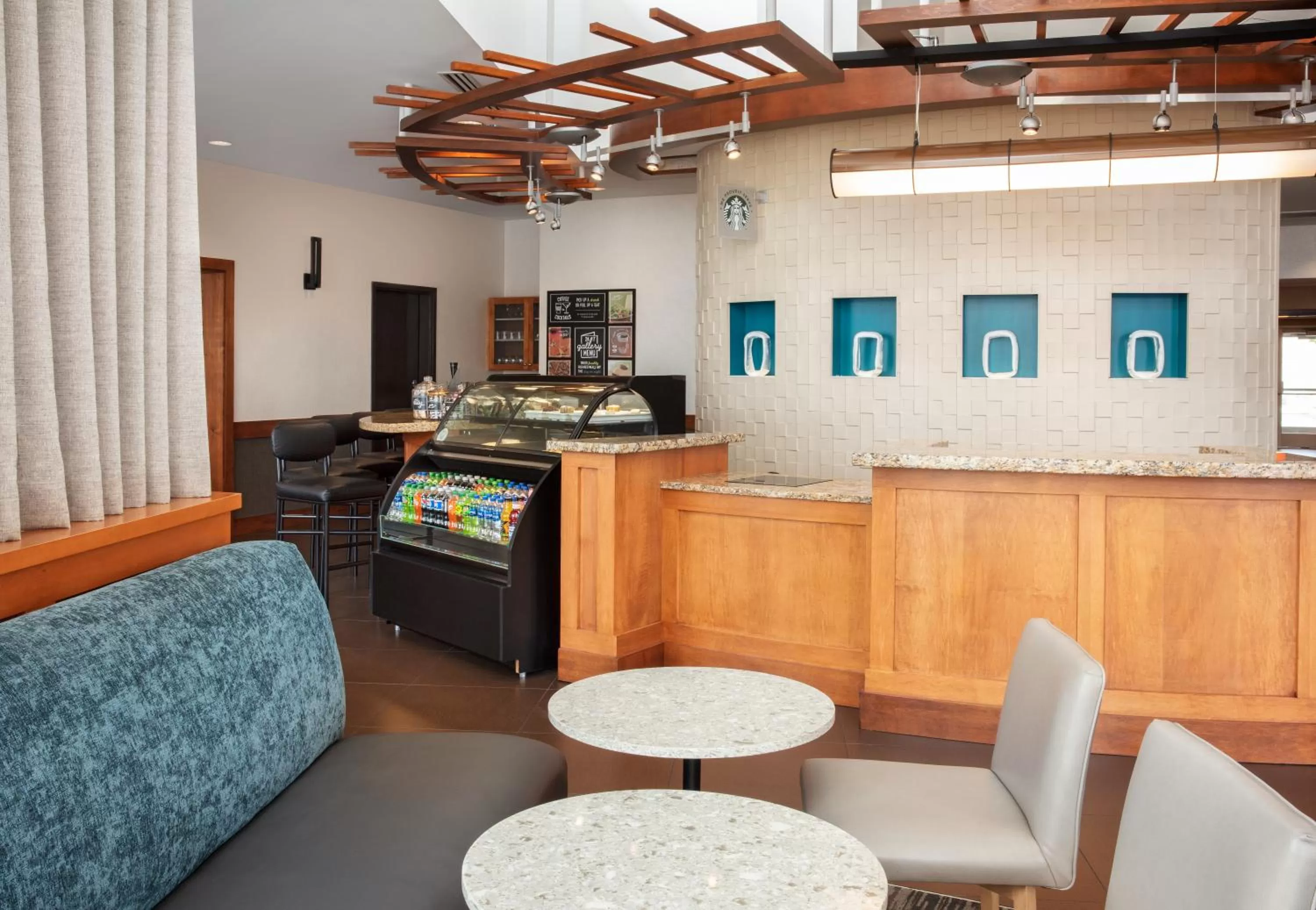 Restaurant/places to eat in Hyatt Place Reno/Tahoe Airport