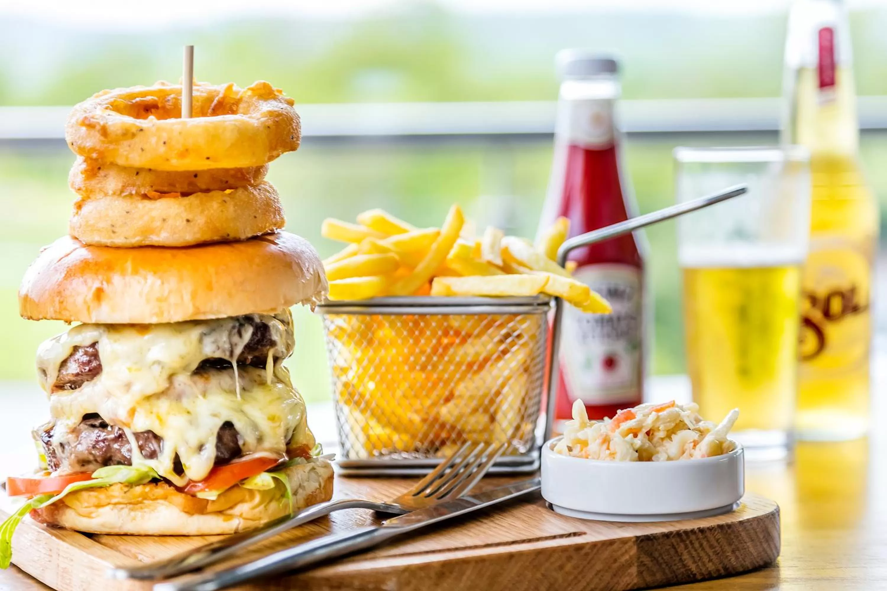 Food and drinks in The Lodge @ Carus Green