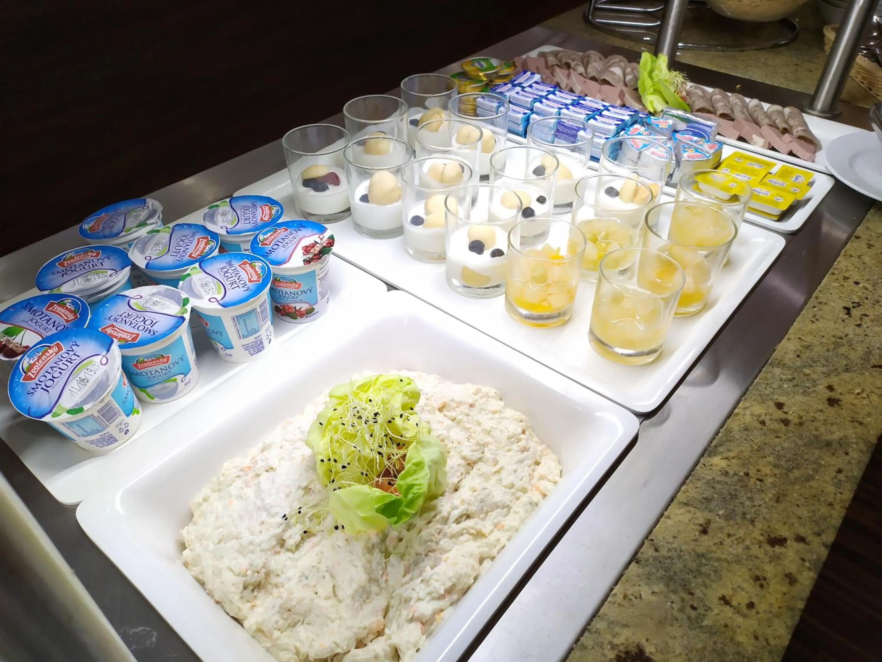 Breakfast in Dixon Resort