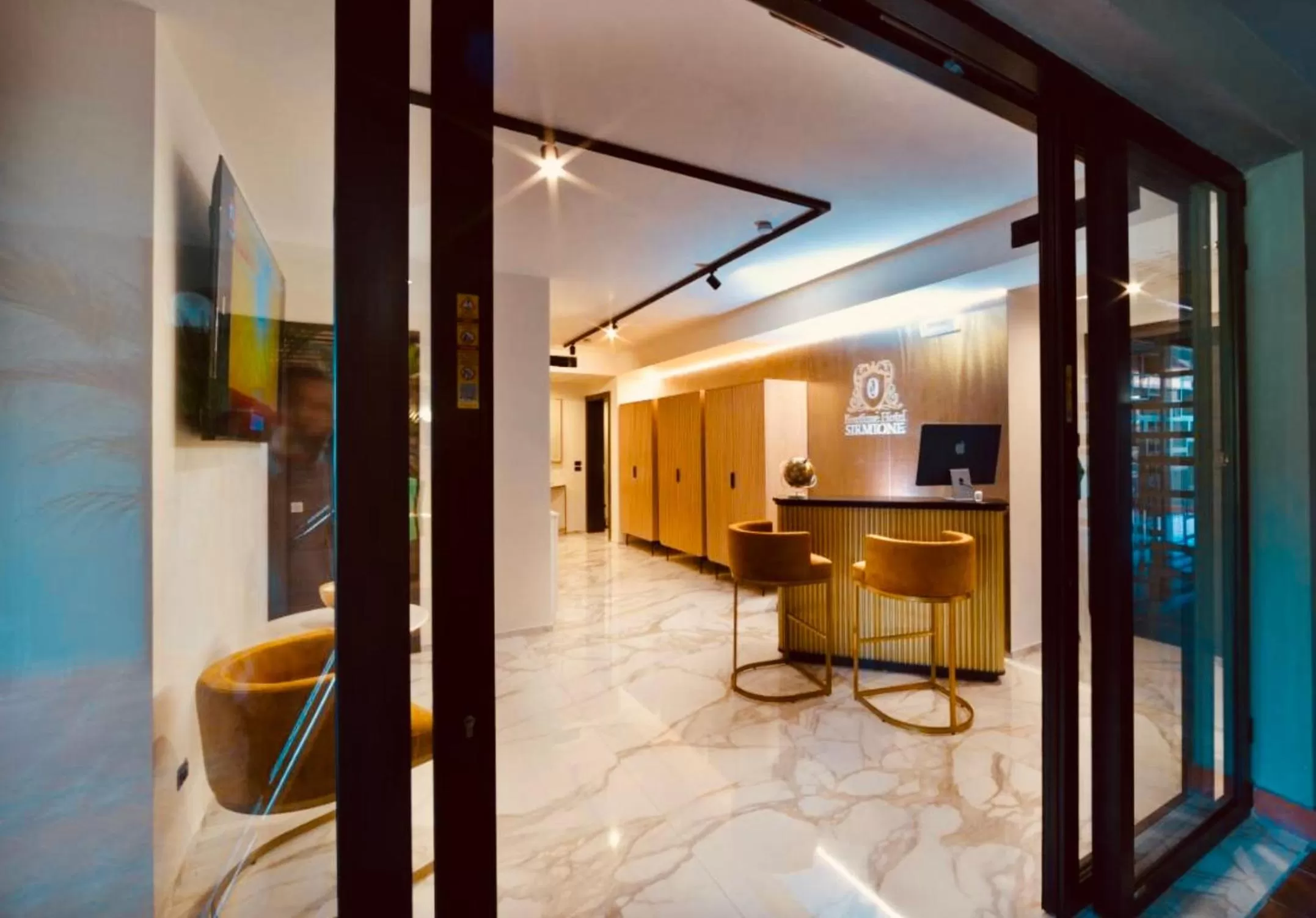 hair dresser in Boutique Hotel Sirmione