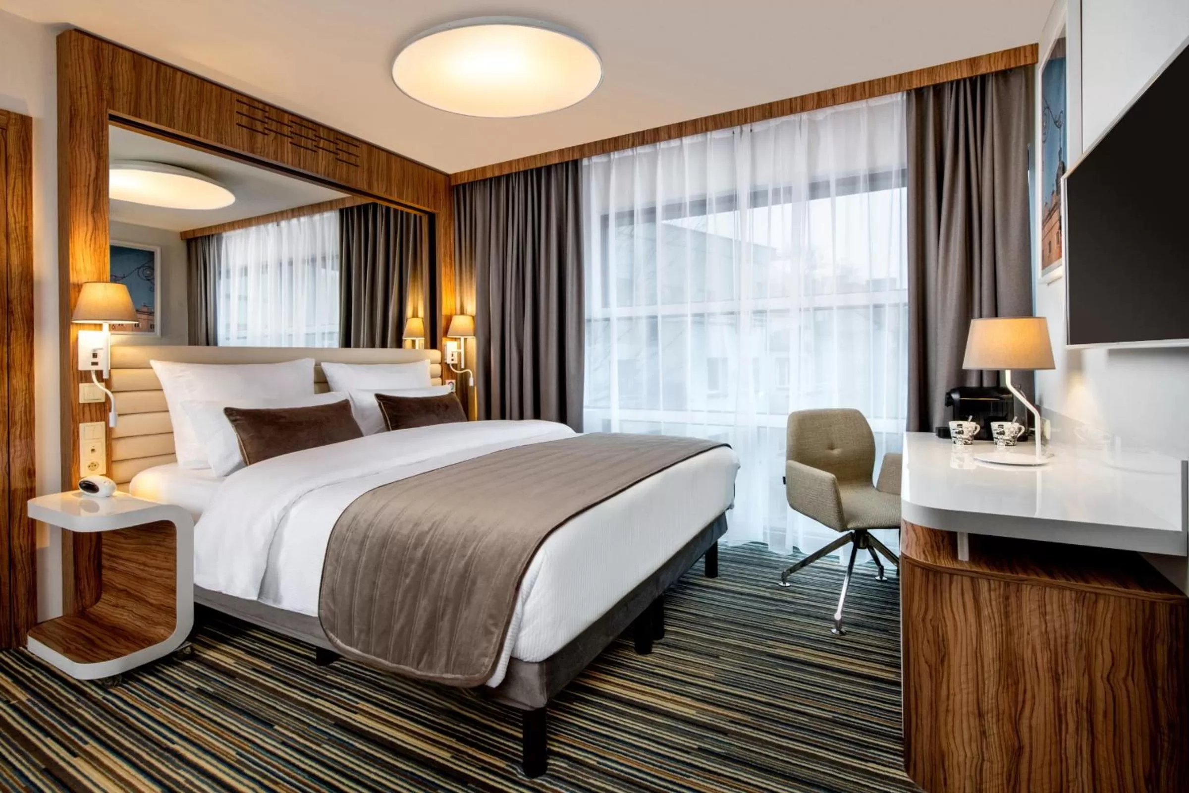 Cozy Double Room in Leonardo Boutique Hotel Krakow City Center