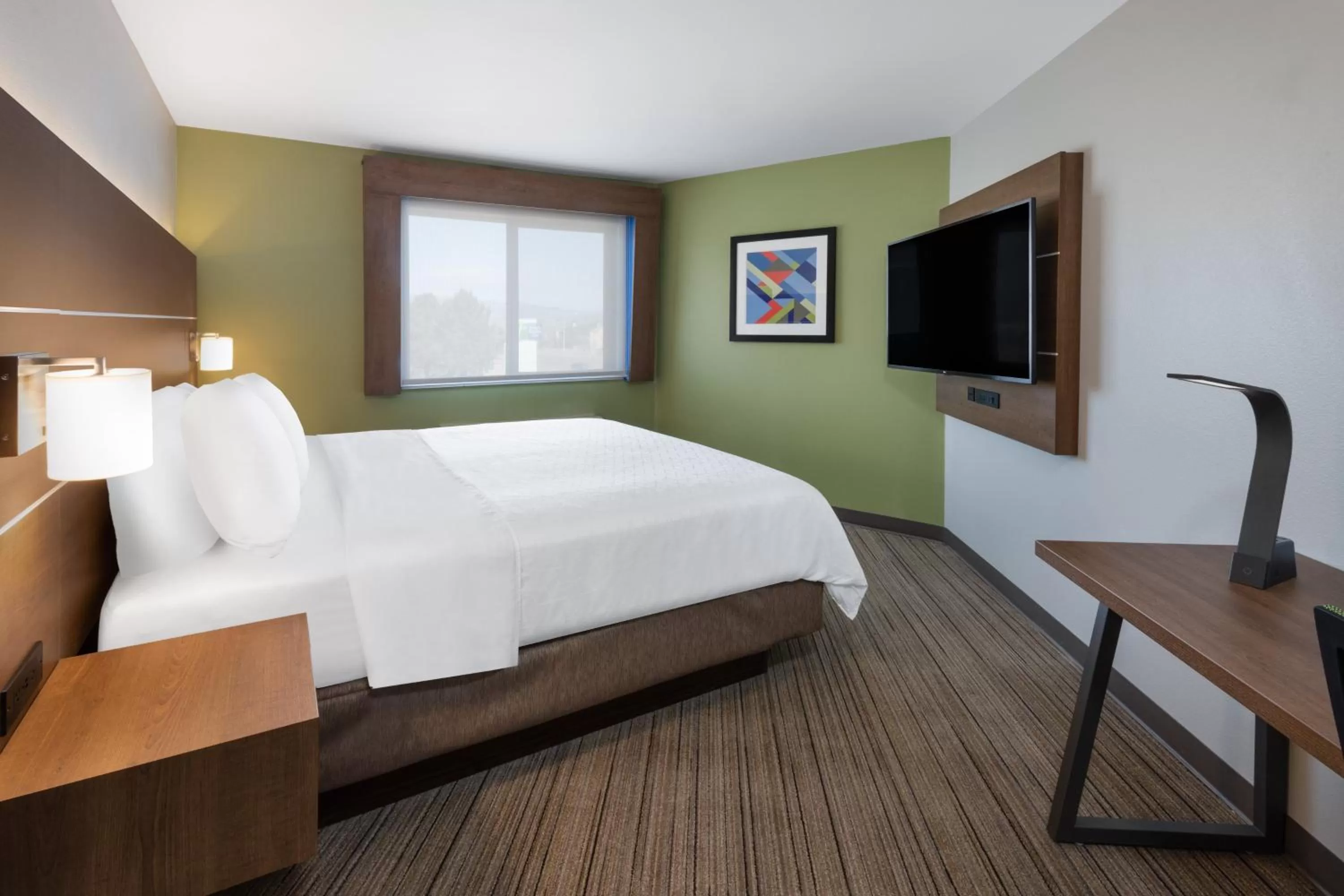 Photo of the whole room, Bed in Holiday Inn Express & Suites Colorado Springs-Airport by IHG