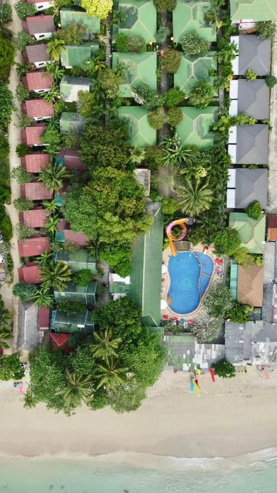 Property building in Lanta Riviera Beach Resort