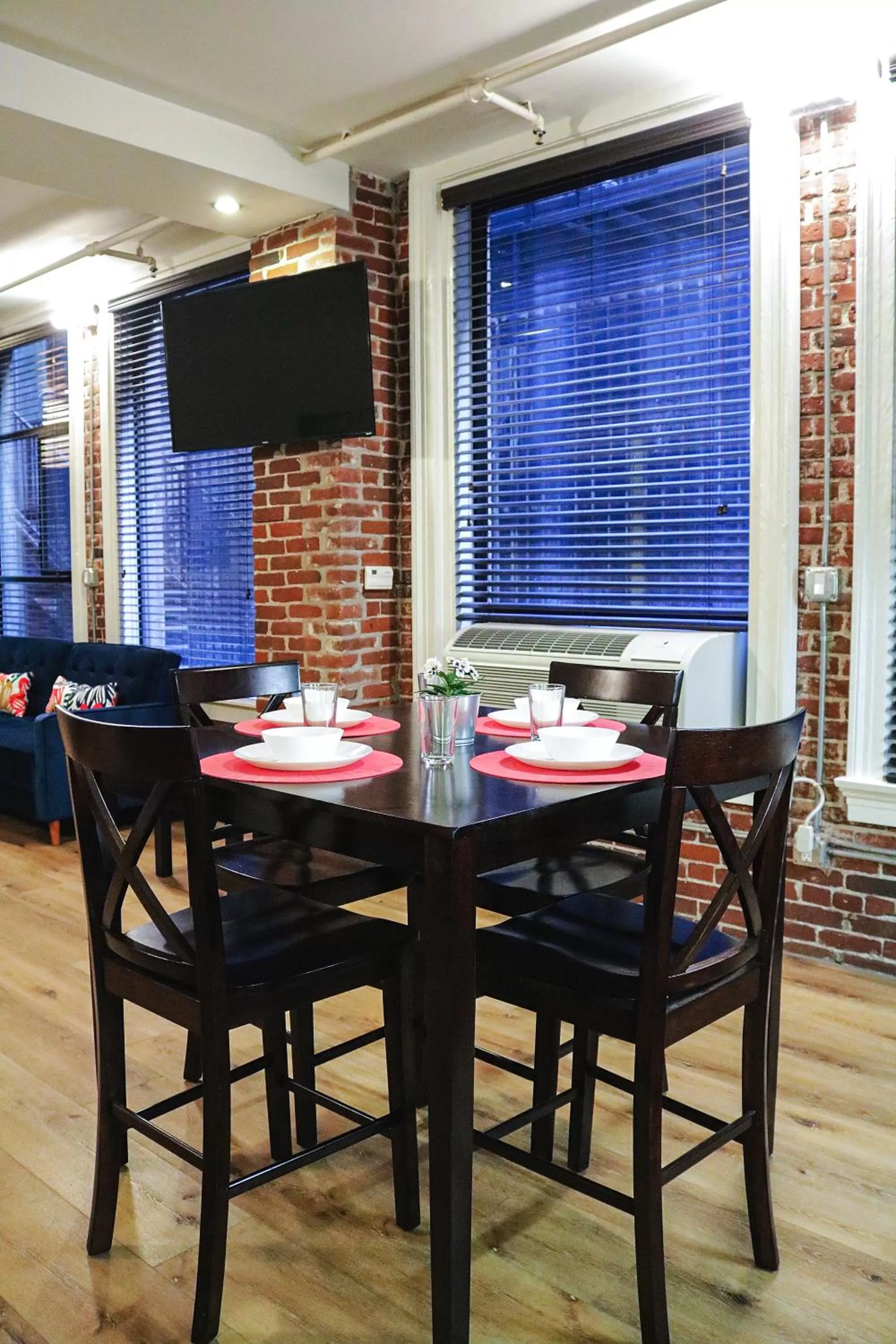 Dining area in The Haas, Trademark Collection by Wyndham