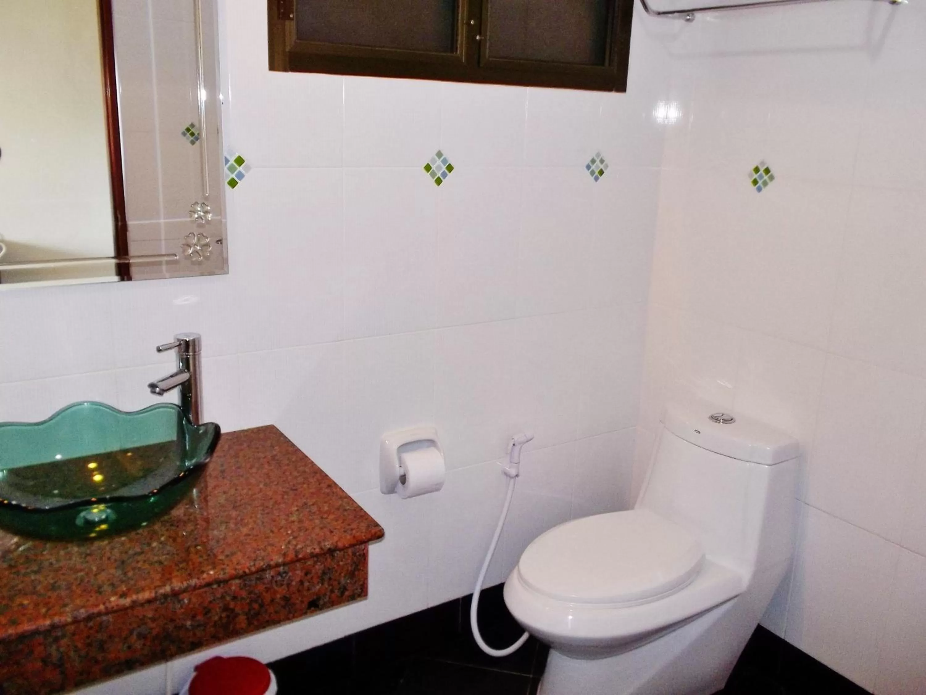 Toilet in Mountain Seaview Luxury Apartments