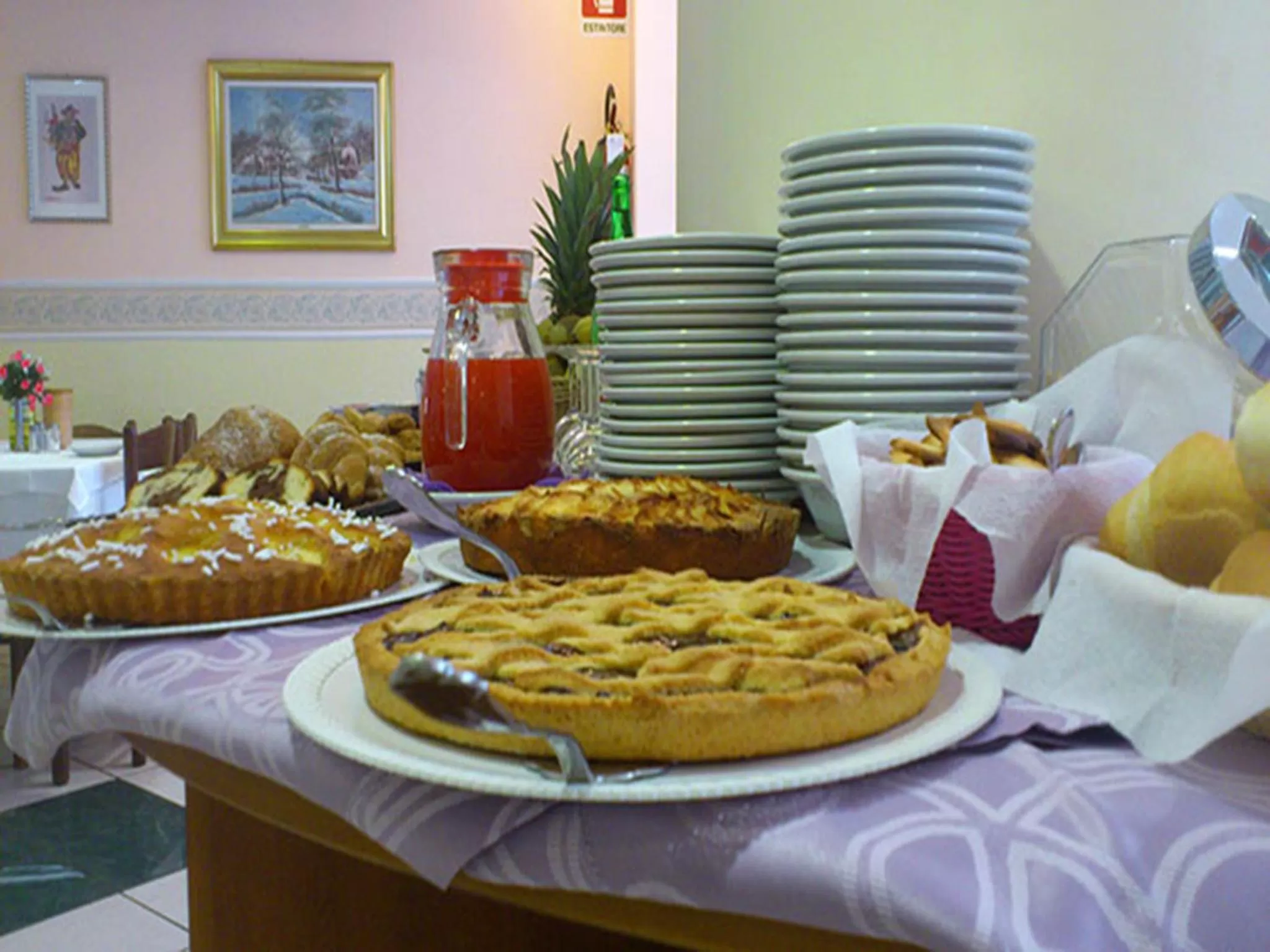 Buffet breakfast in Hotel Monica