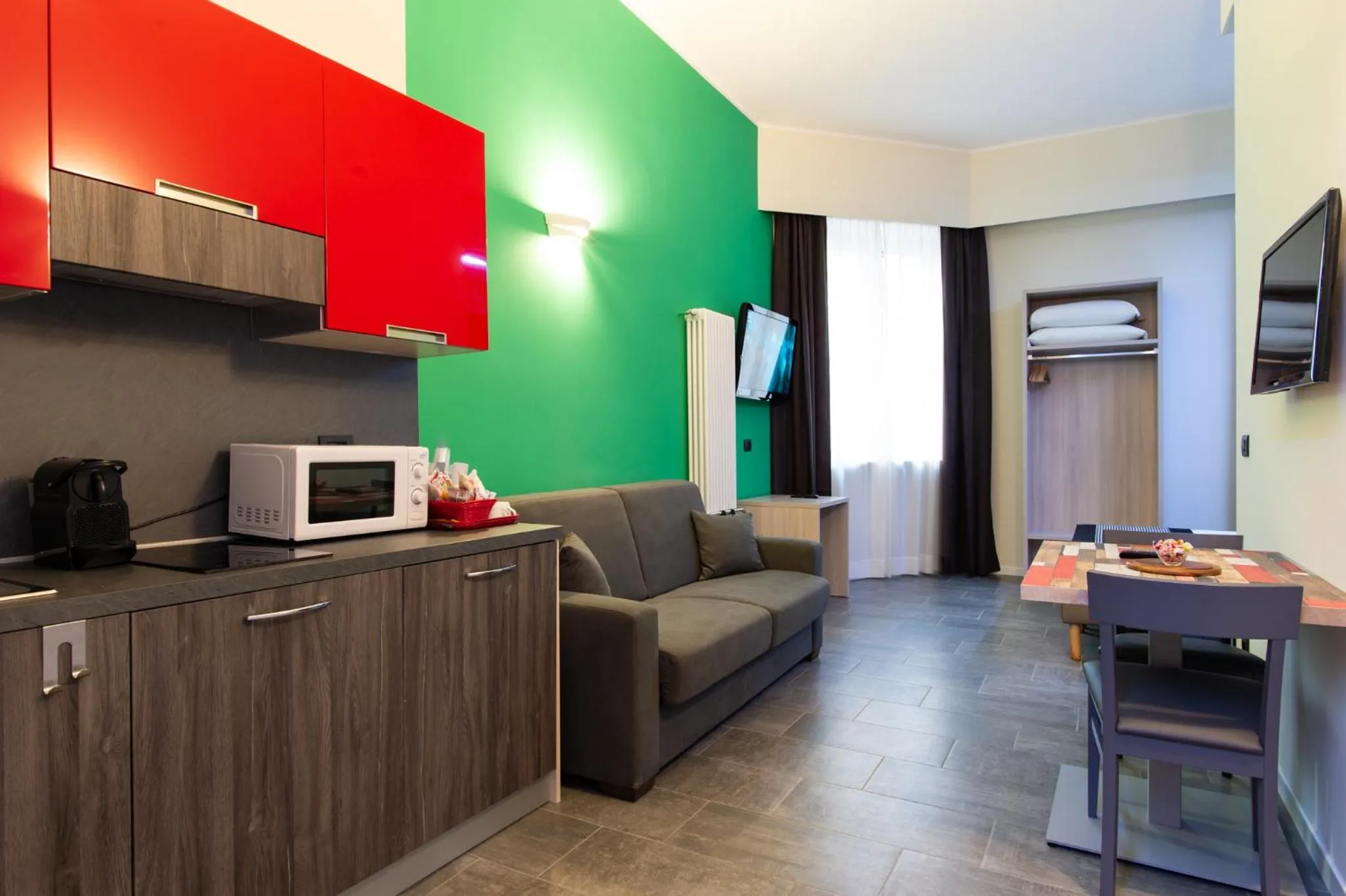 Kitchen or kitchenette in Aparthotel Porta Nuova