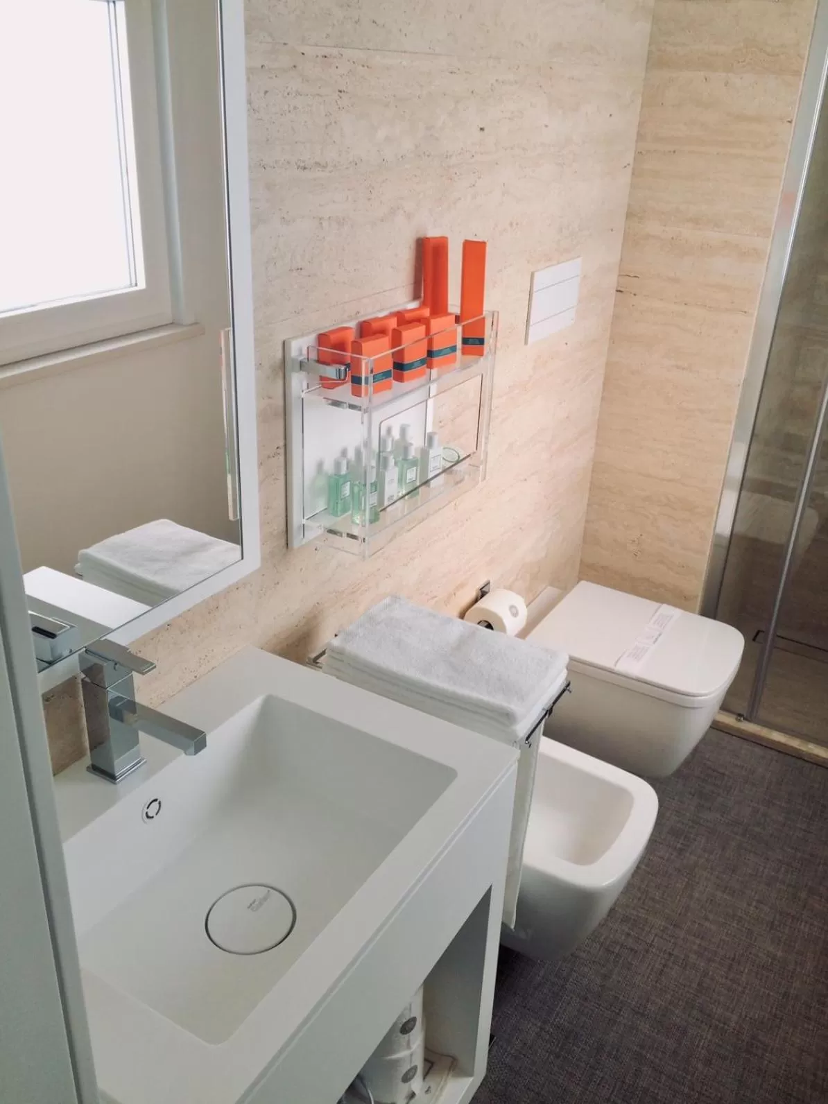 Bathroom in Dilman Luxury Stay