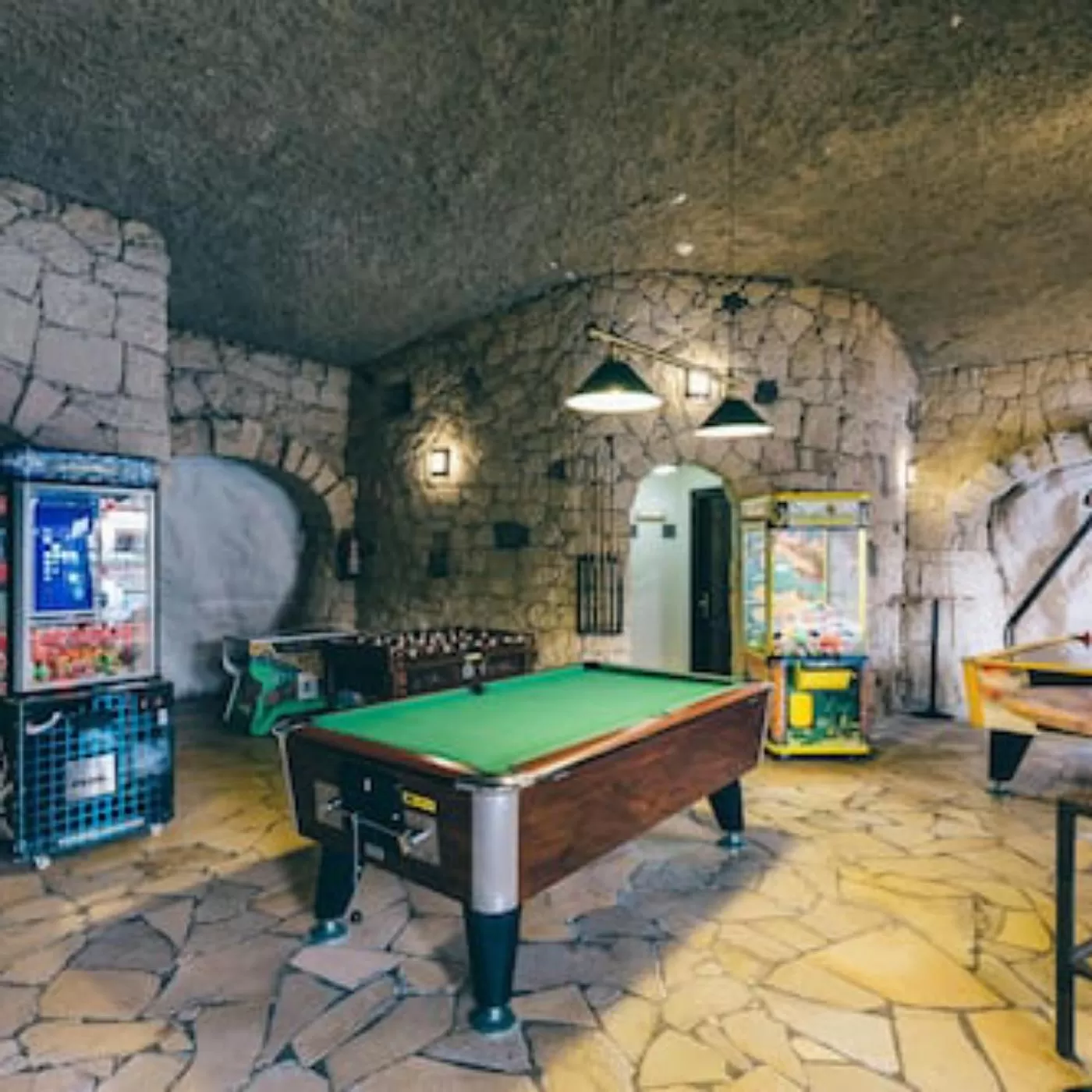 Entertainment in Sunshine Apartments