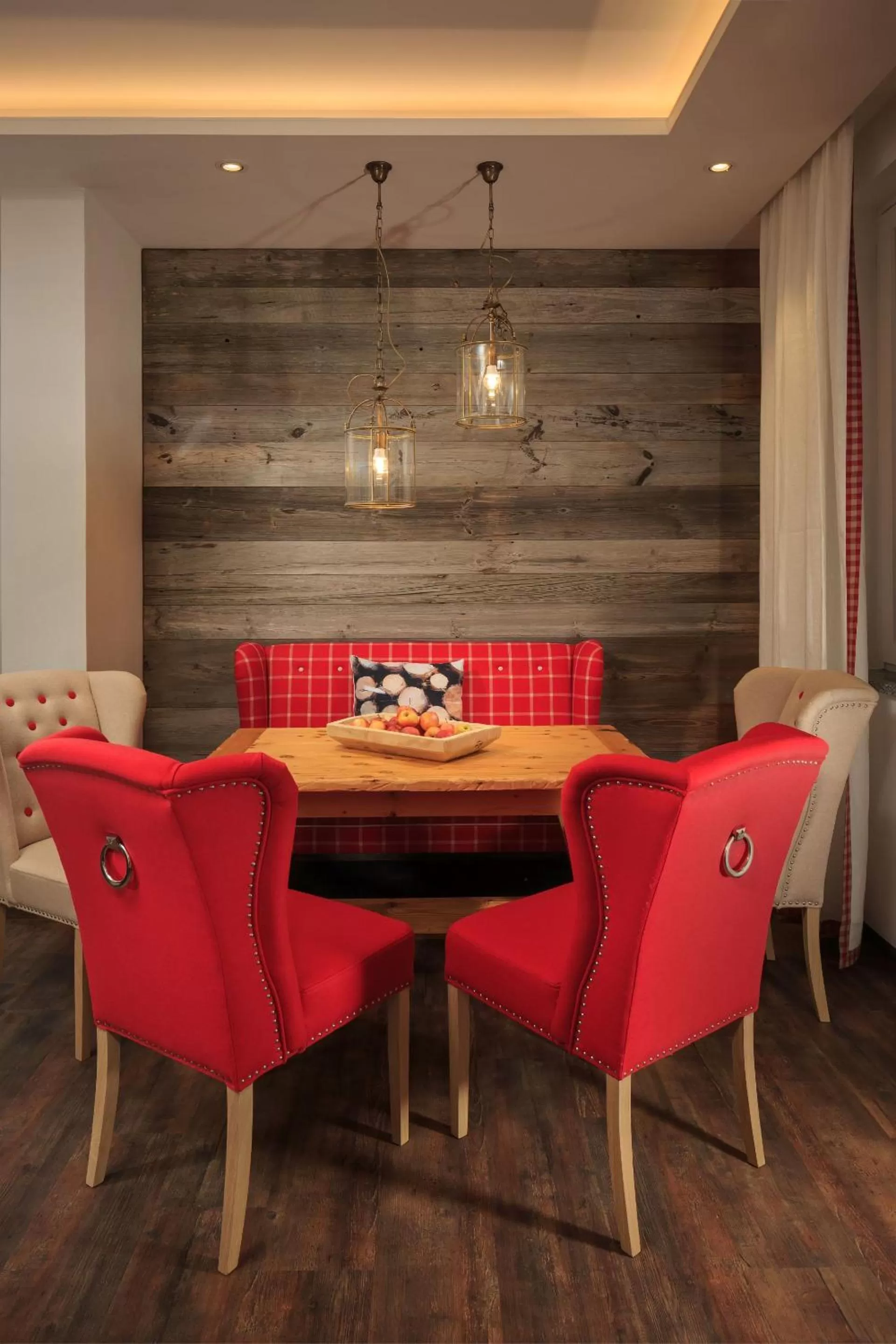 Communal lounge/ TV room in Allgäu Art Hotel