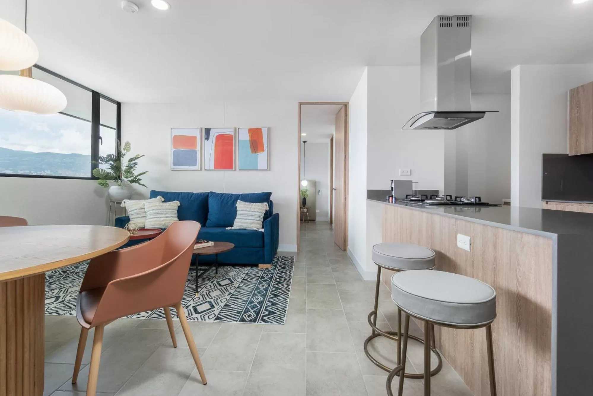 Kitchen or kitchenette in Apartamentos Go Living & Suites by HOUSY HOST