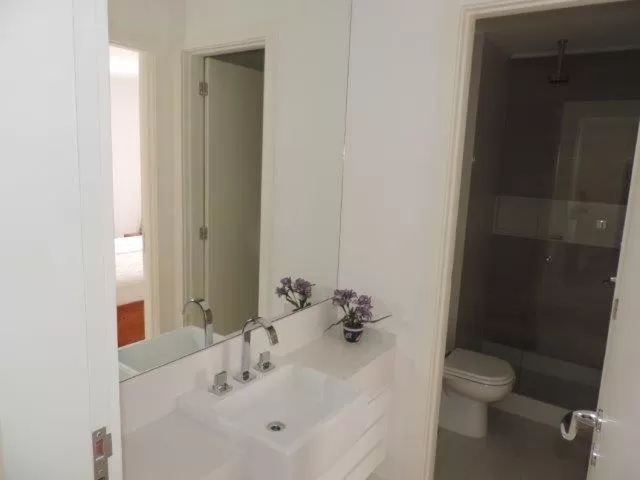 Bathroom in Ocean Flat