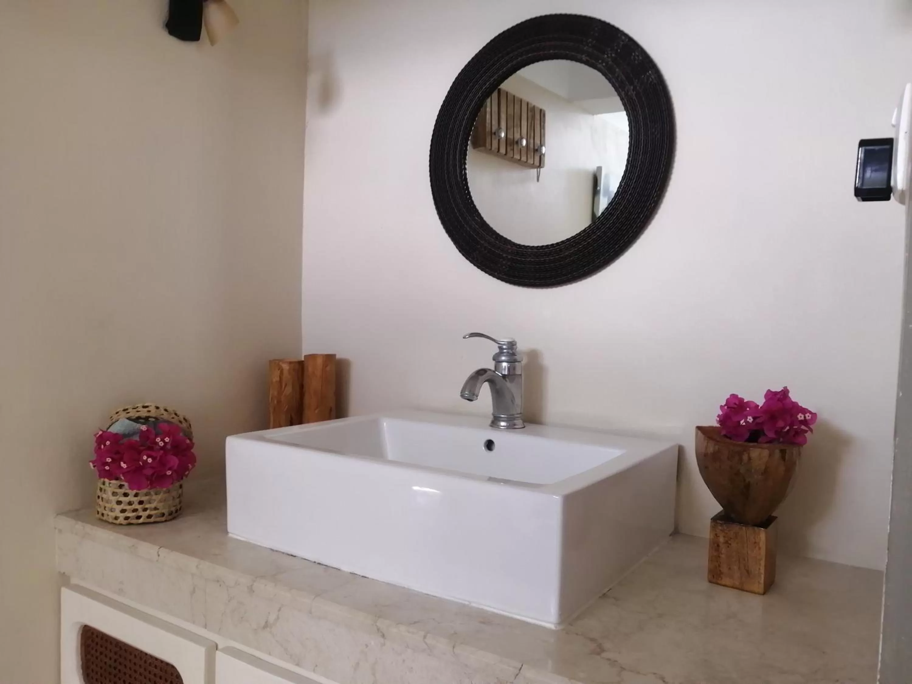 Bathroom in La Maison de la plage