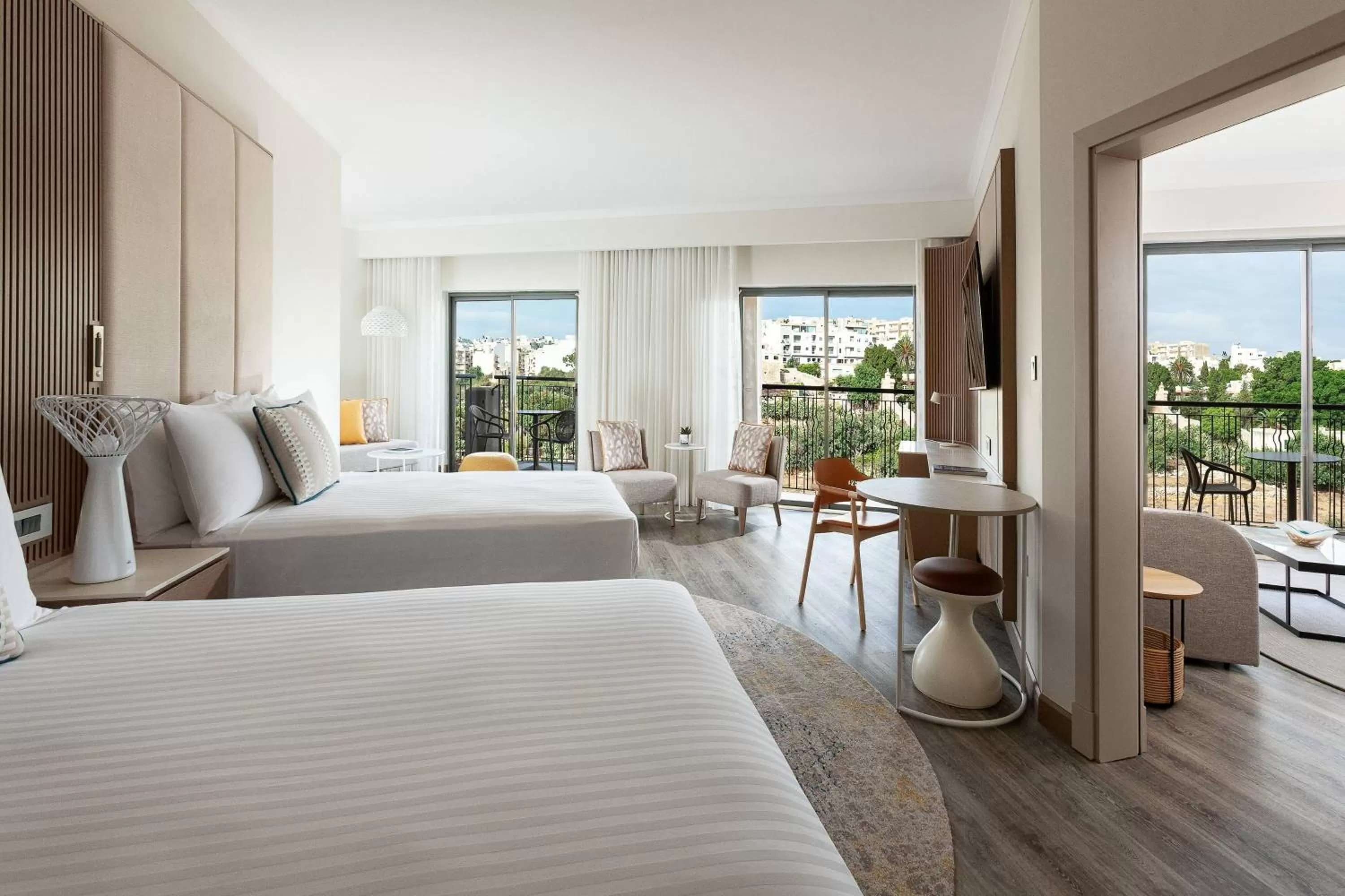 Photo of the whole room, Bed in Malta Marriott Resort & Spa