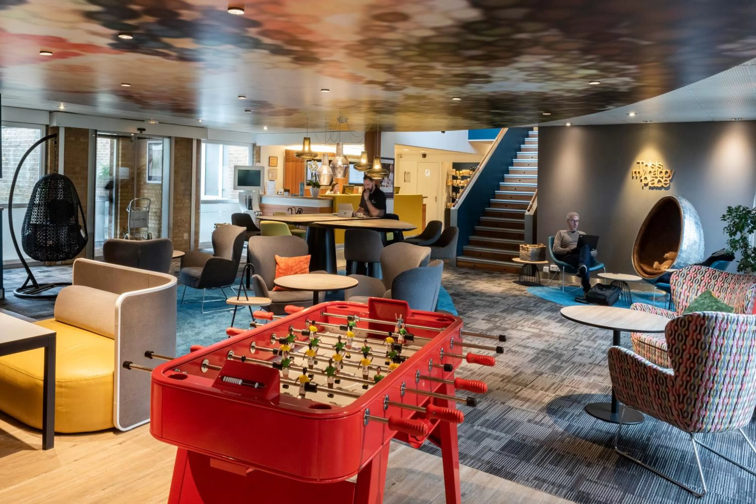 Lobby or reception in Hôtel Novotel Valenciennes