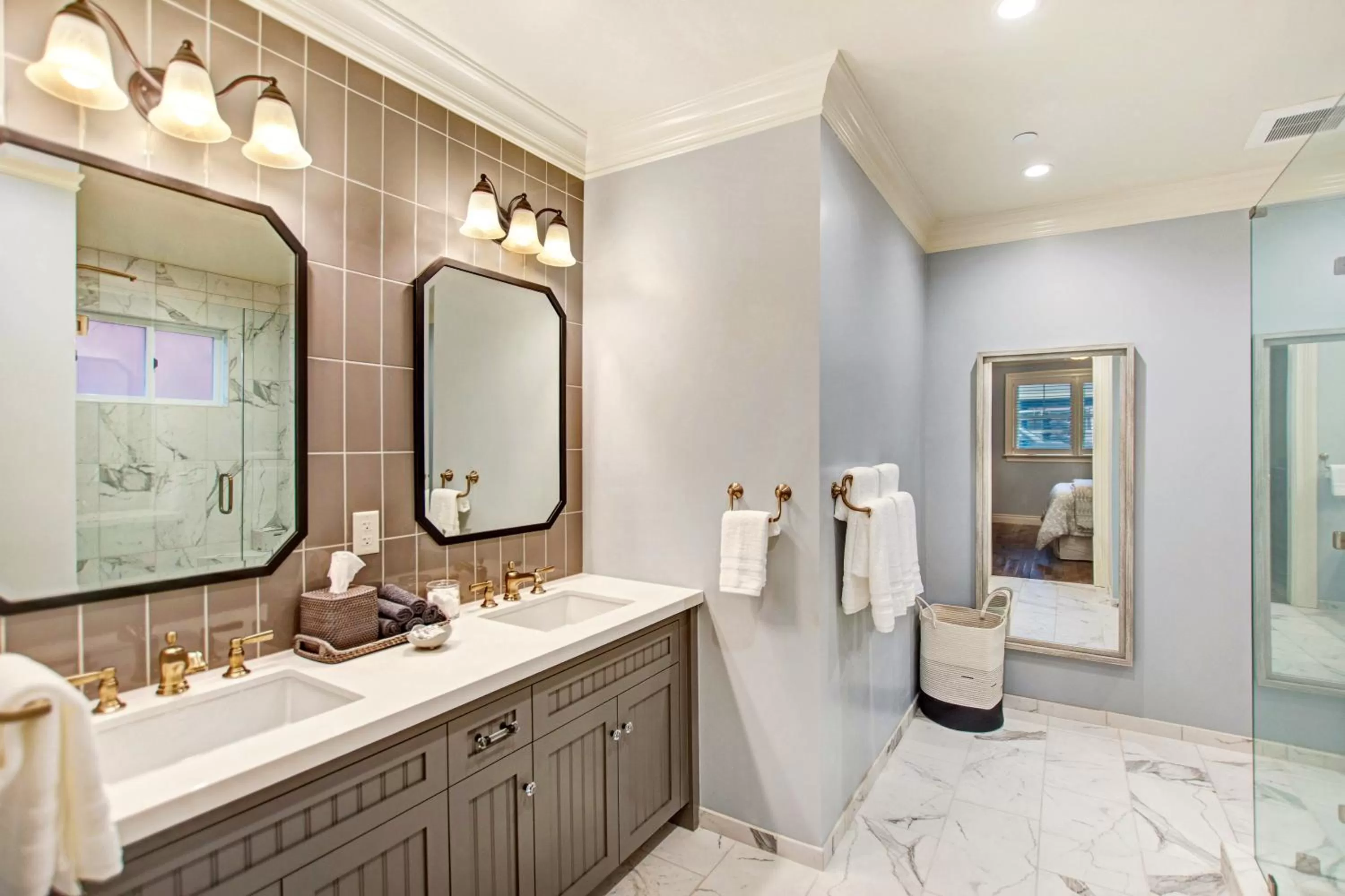 Bathroom in Sonoma Bungalows