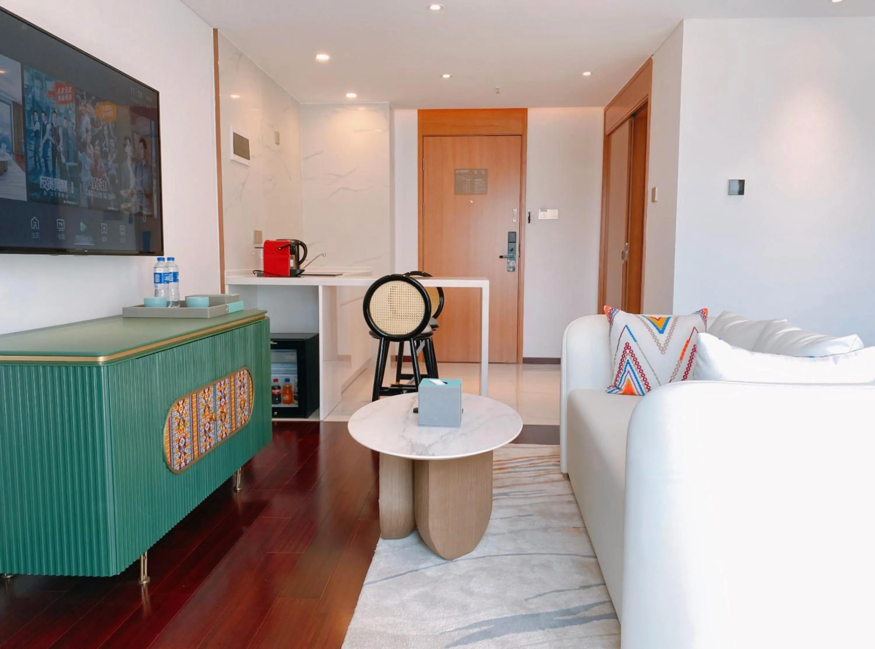 Lounge or bar in Wingate By Wyndham Yangshuo