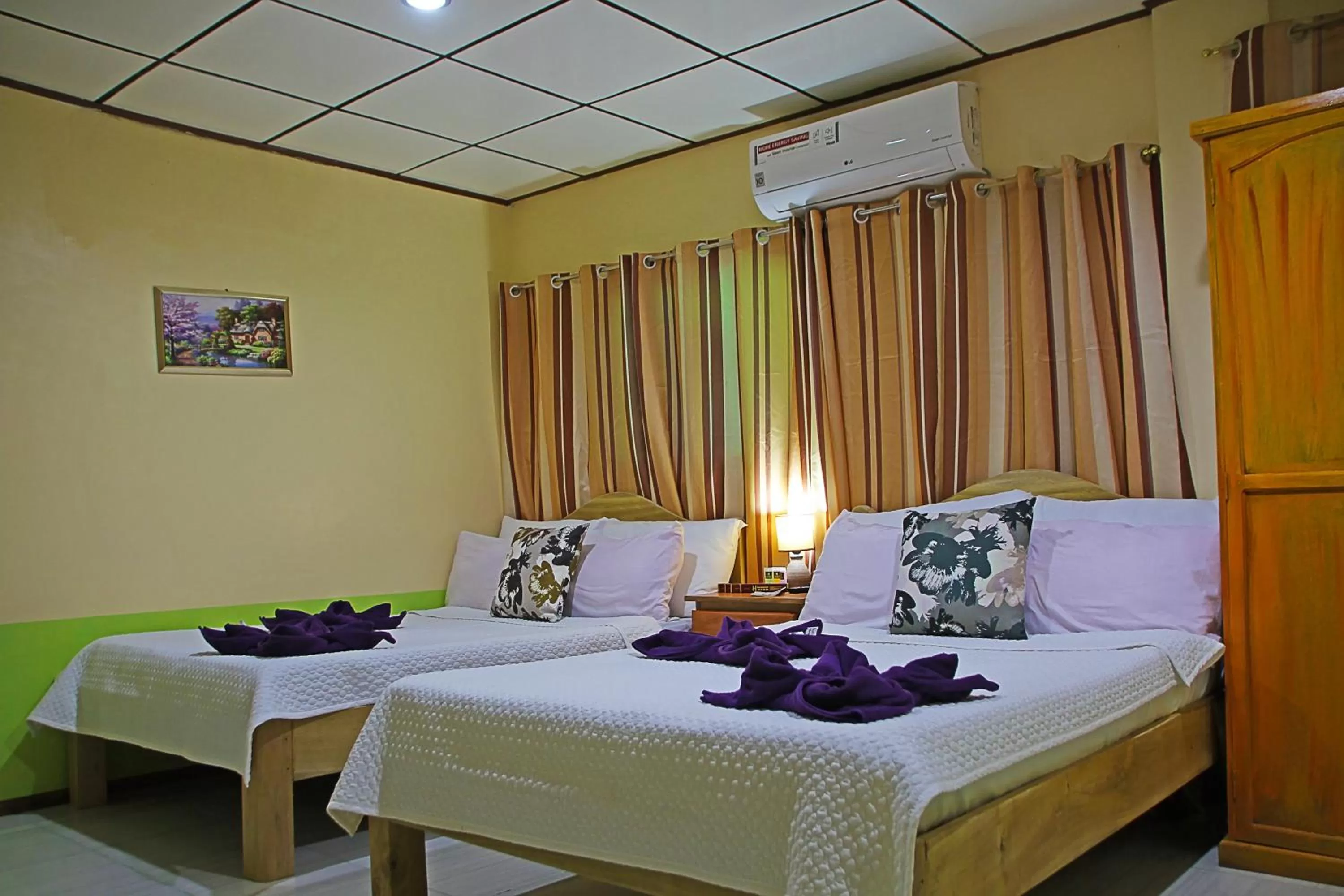 Bed in Hwan Dynasty Suite