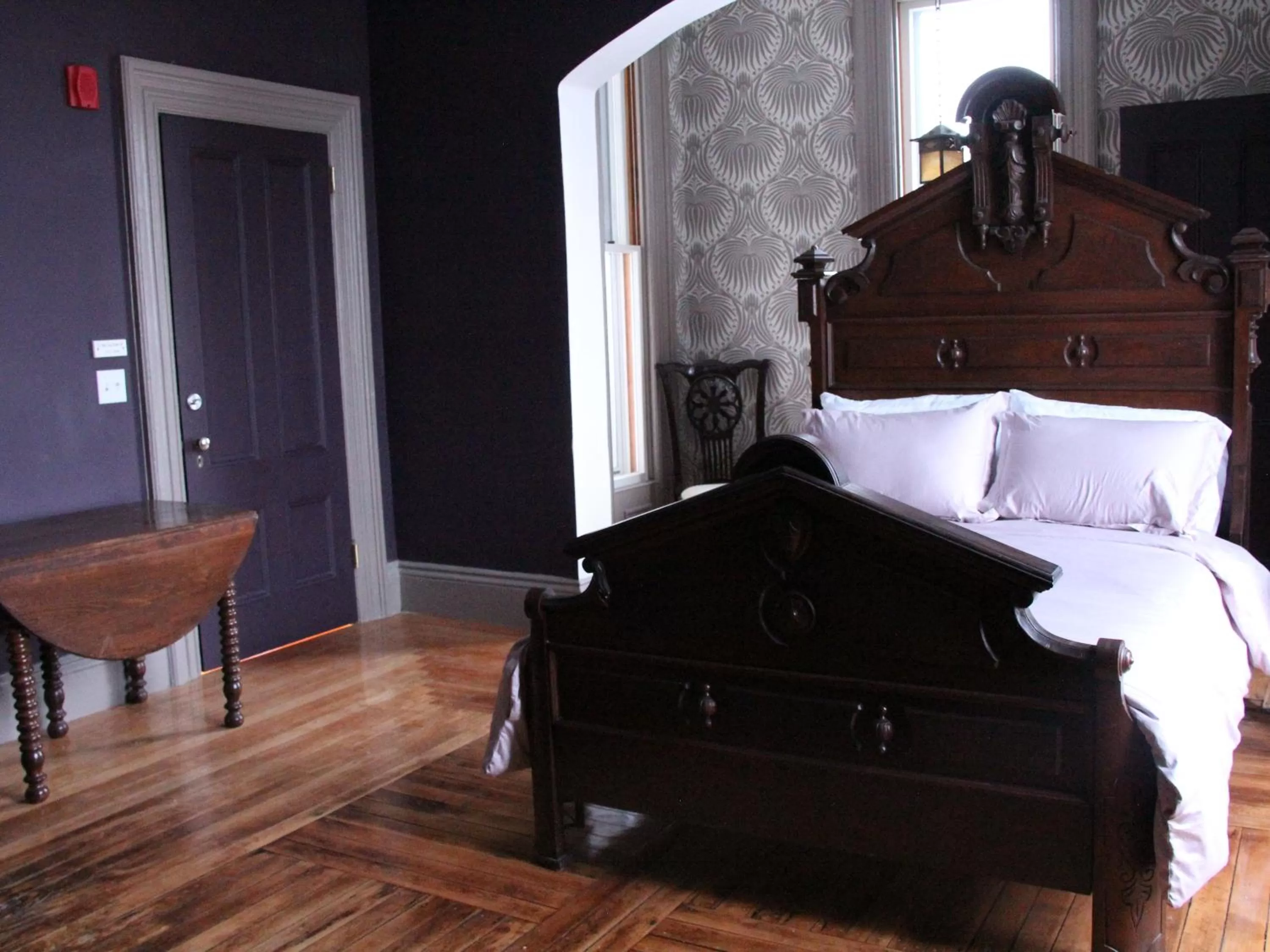 The Wedding Cake House