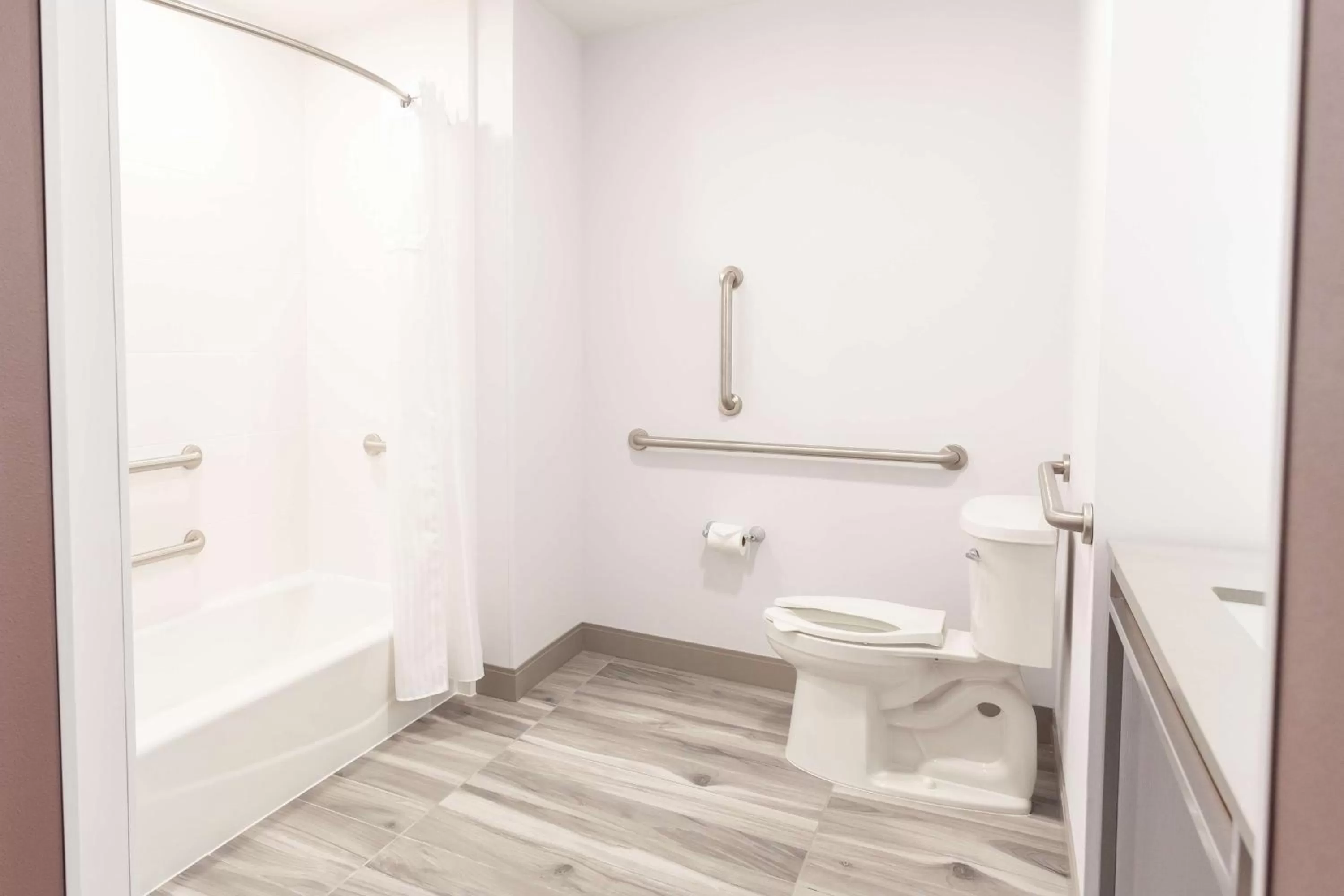 Bathroom in Hilton Garden Inn Broomfield Boulder