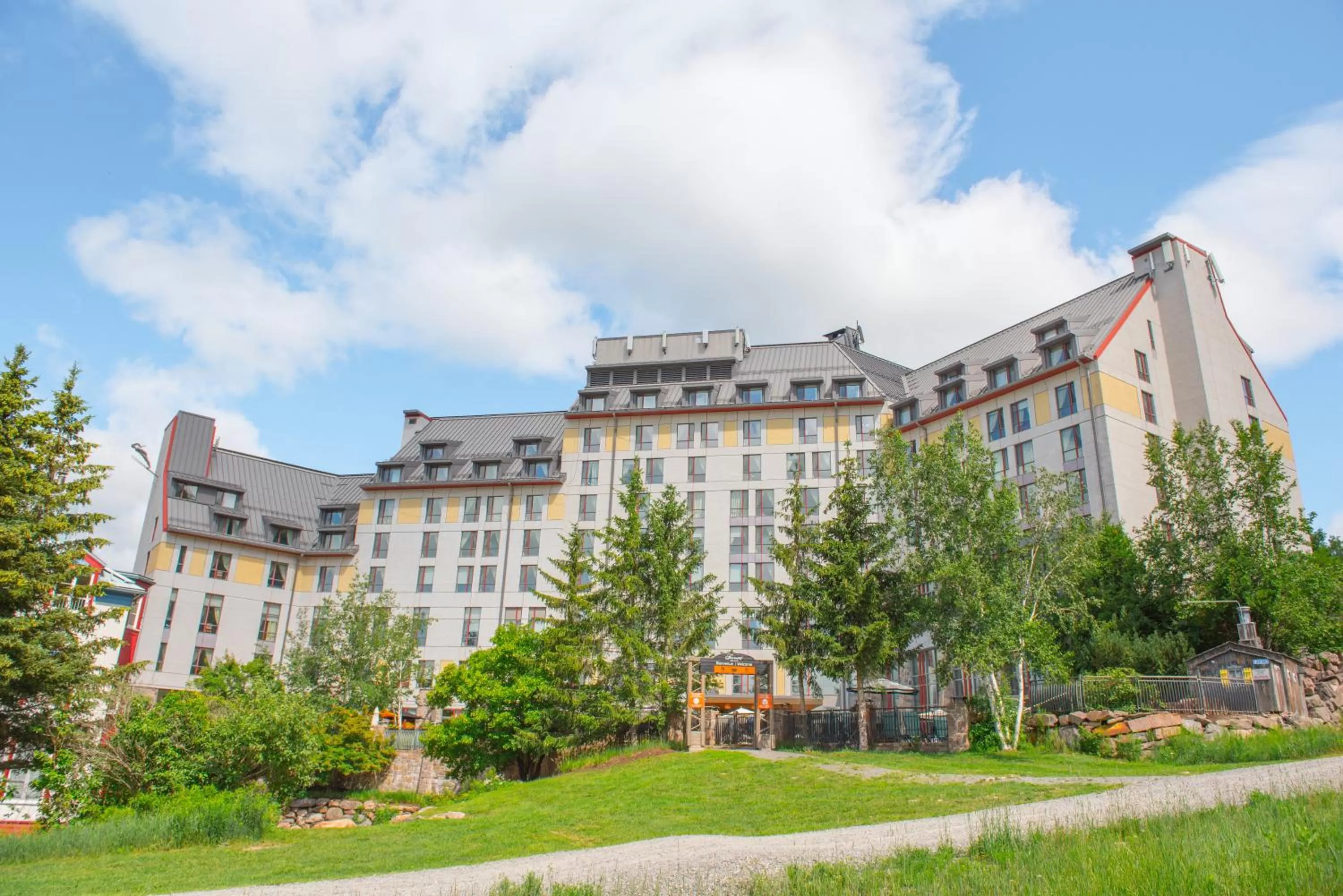 Property building in Fairmont Tremblant