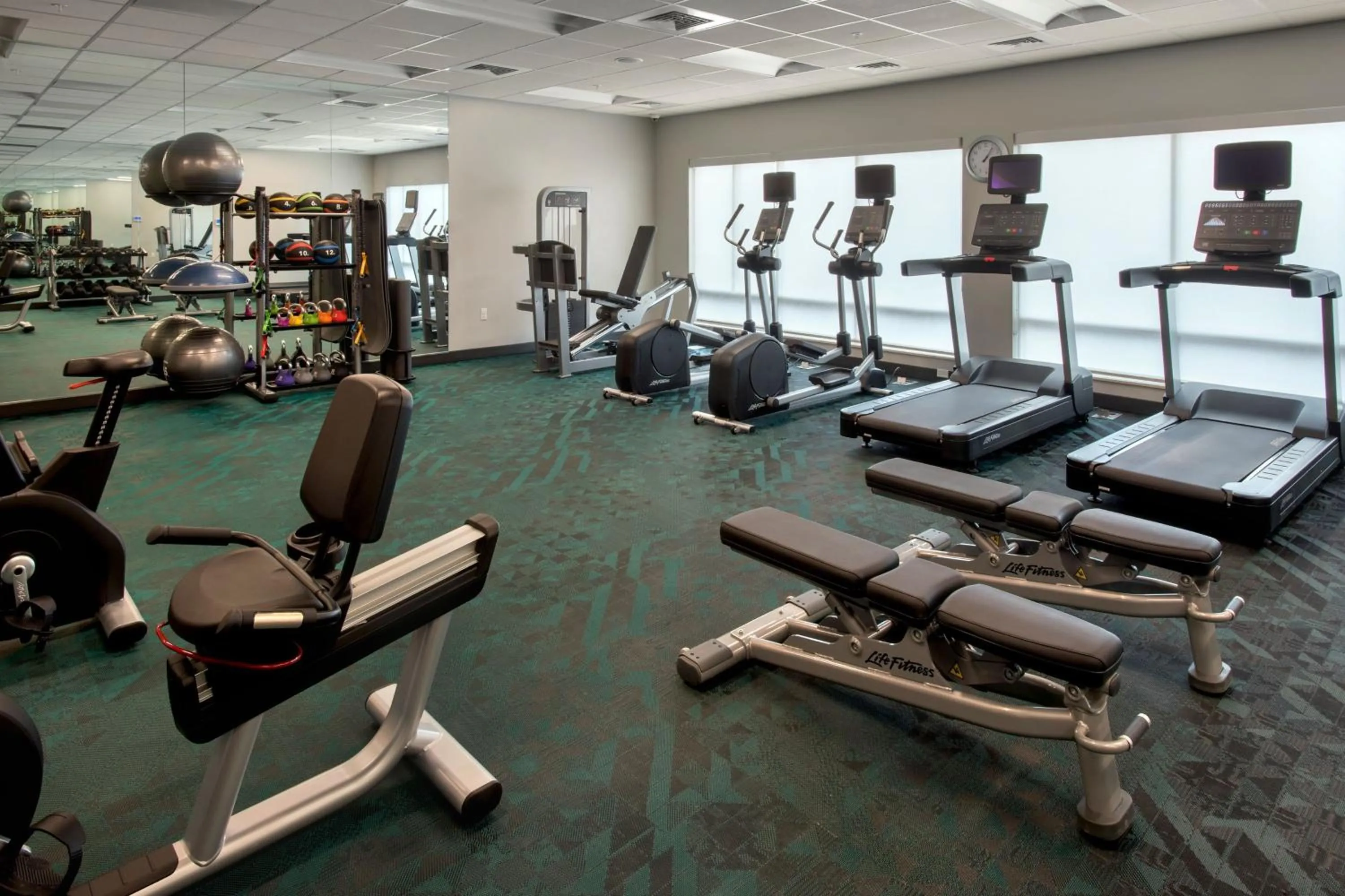 Fitness centre/facilities in TownePlace Suites Portland Airport ME