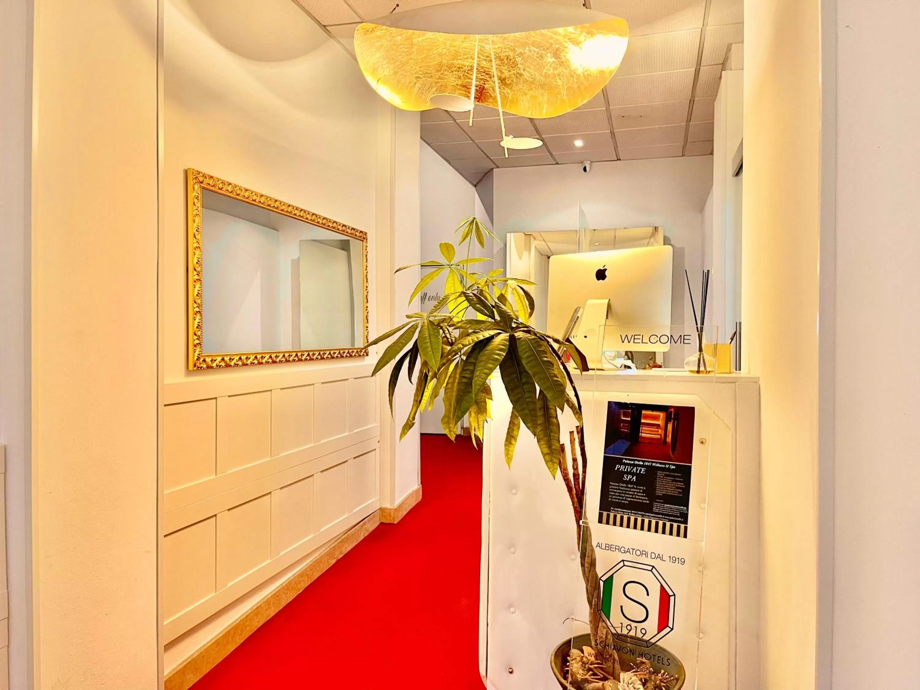 Lobby or reception in Palazzo Otello 1847 Wellness & Spa