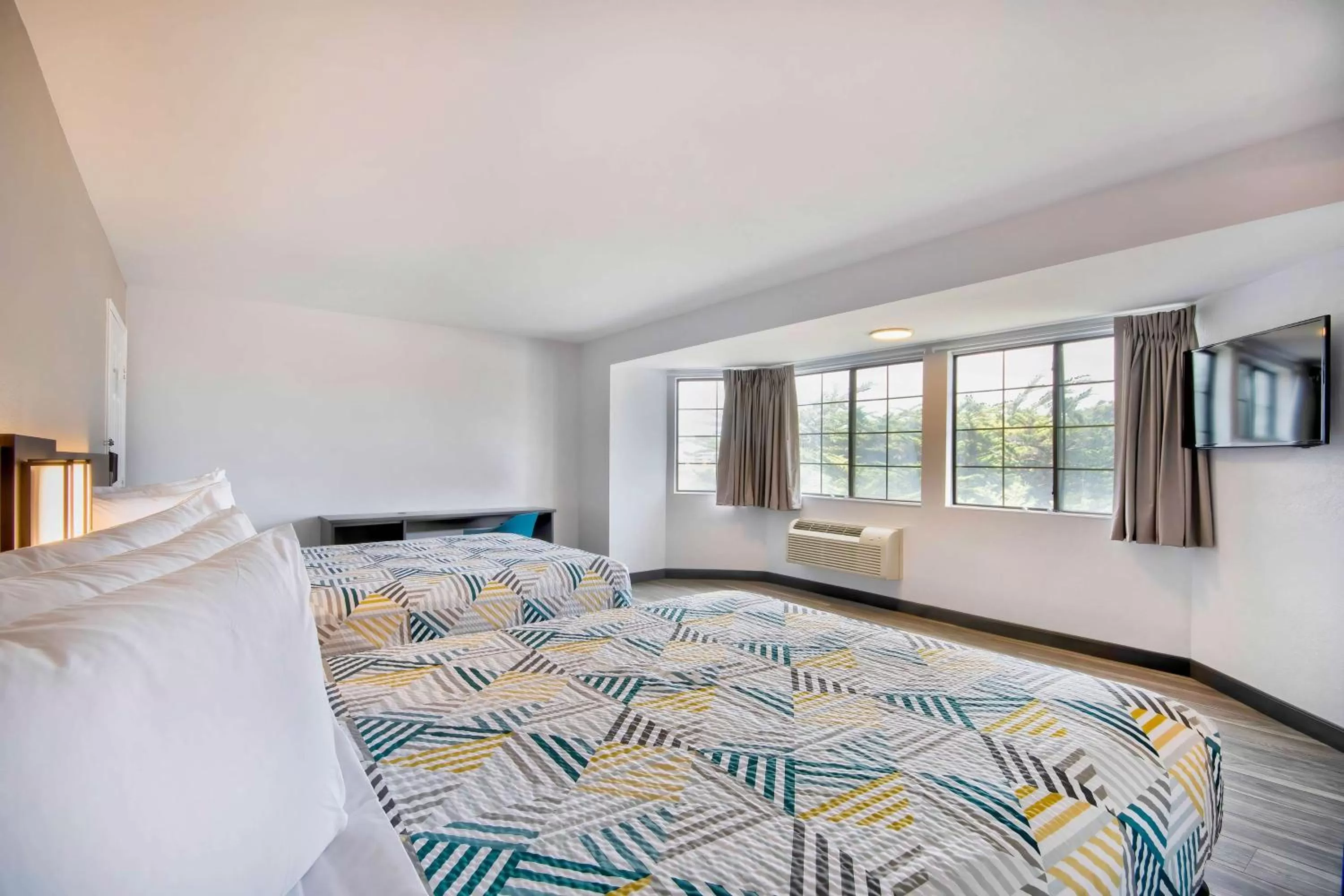 Bedroom, Bed in Motel 6-Marina, CA - Monterey