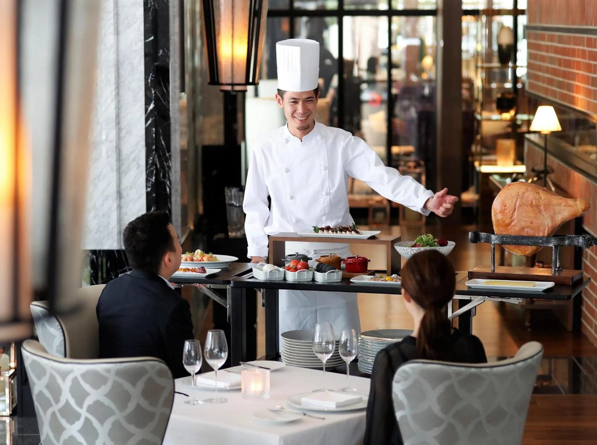 Restaurant/places to eat in Hyatt Regency Yokohama