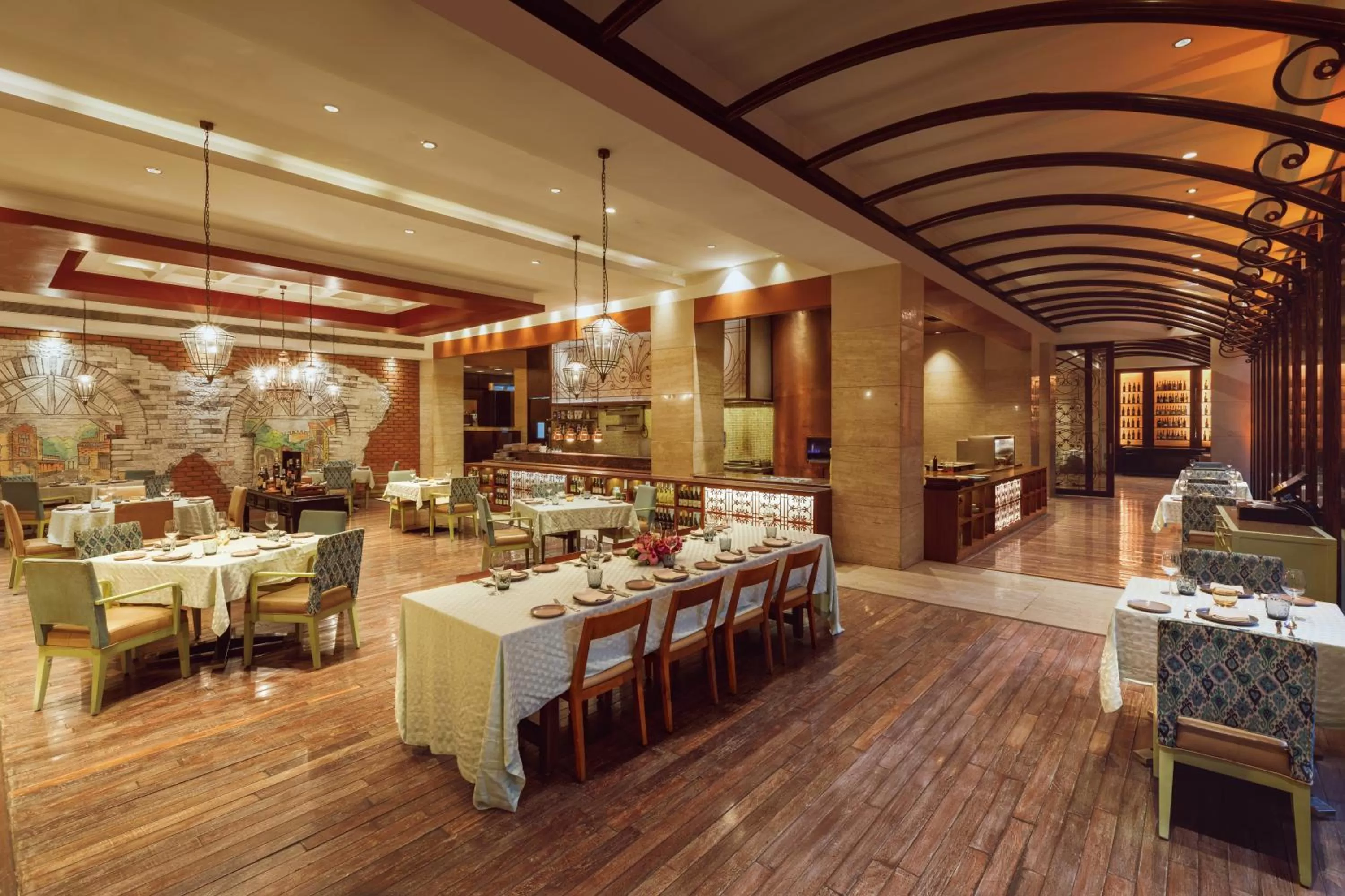 Restaurant/places to eat in Hyatt Regency Pune Hotel & Residences