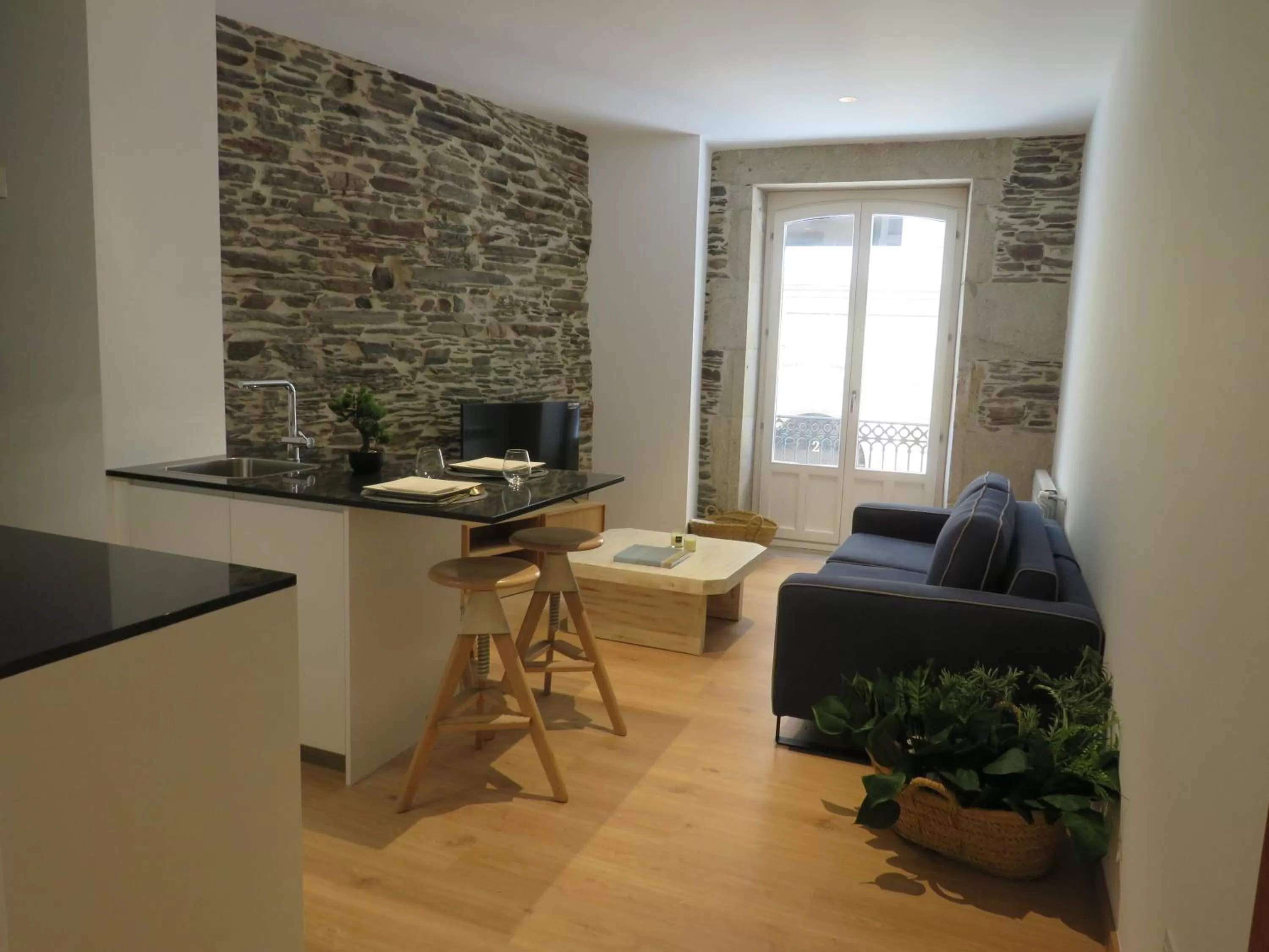 APARTAMENTOS ARMANYA 3