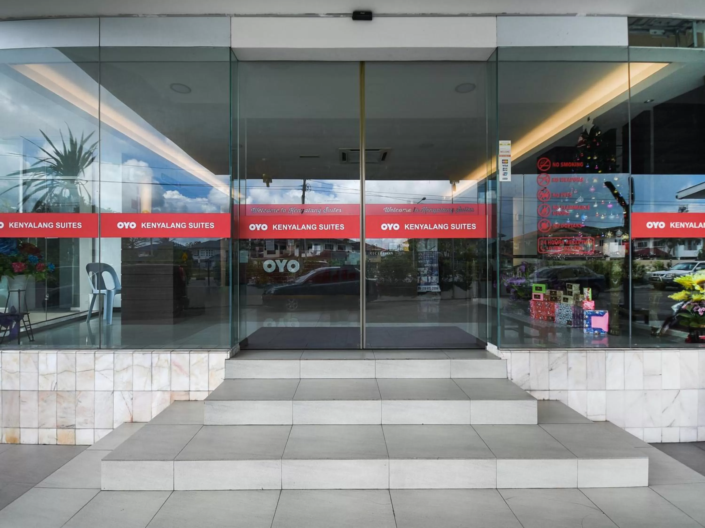 Property building in Kenyalang Suite